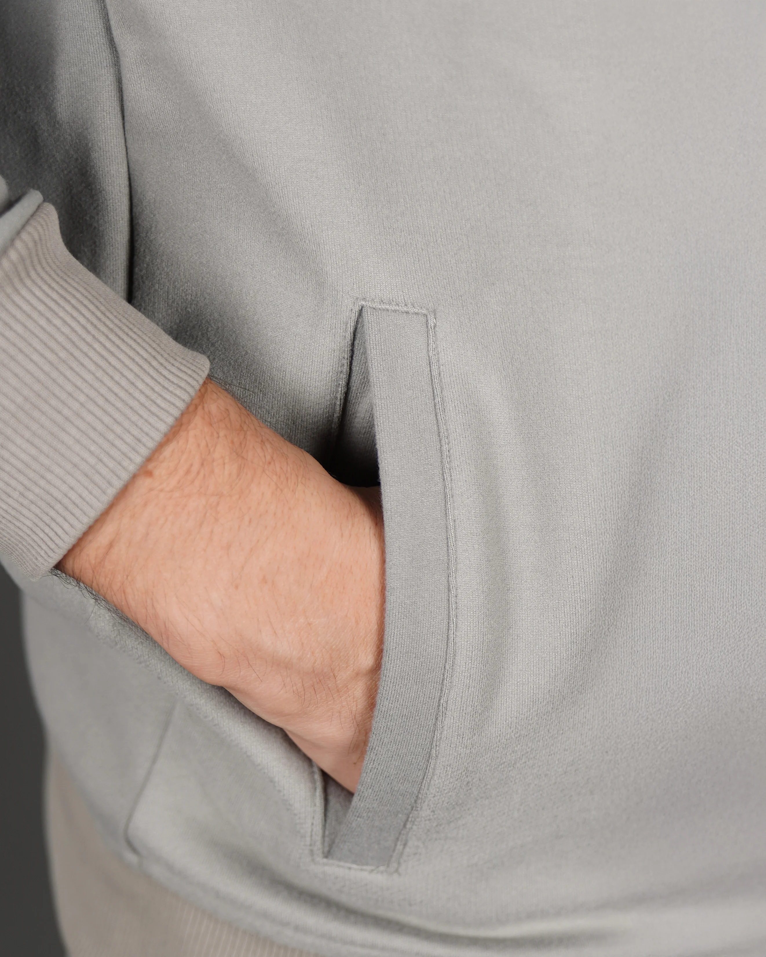 HUBBLE: ESSENTIAL ONE — STONE GREY