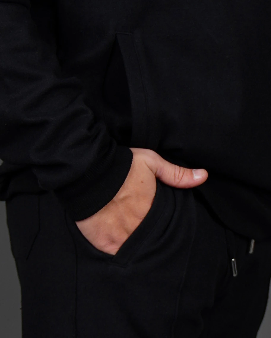 HUBBLE: ESSENTIAL ONE — OBSIDIAN BLACK