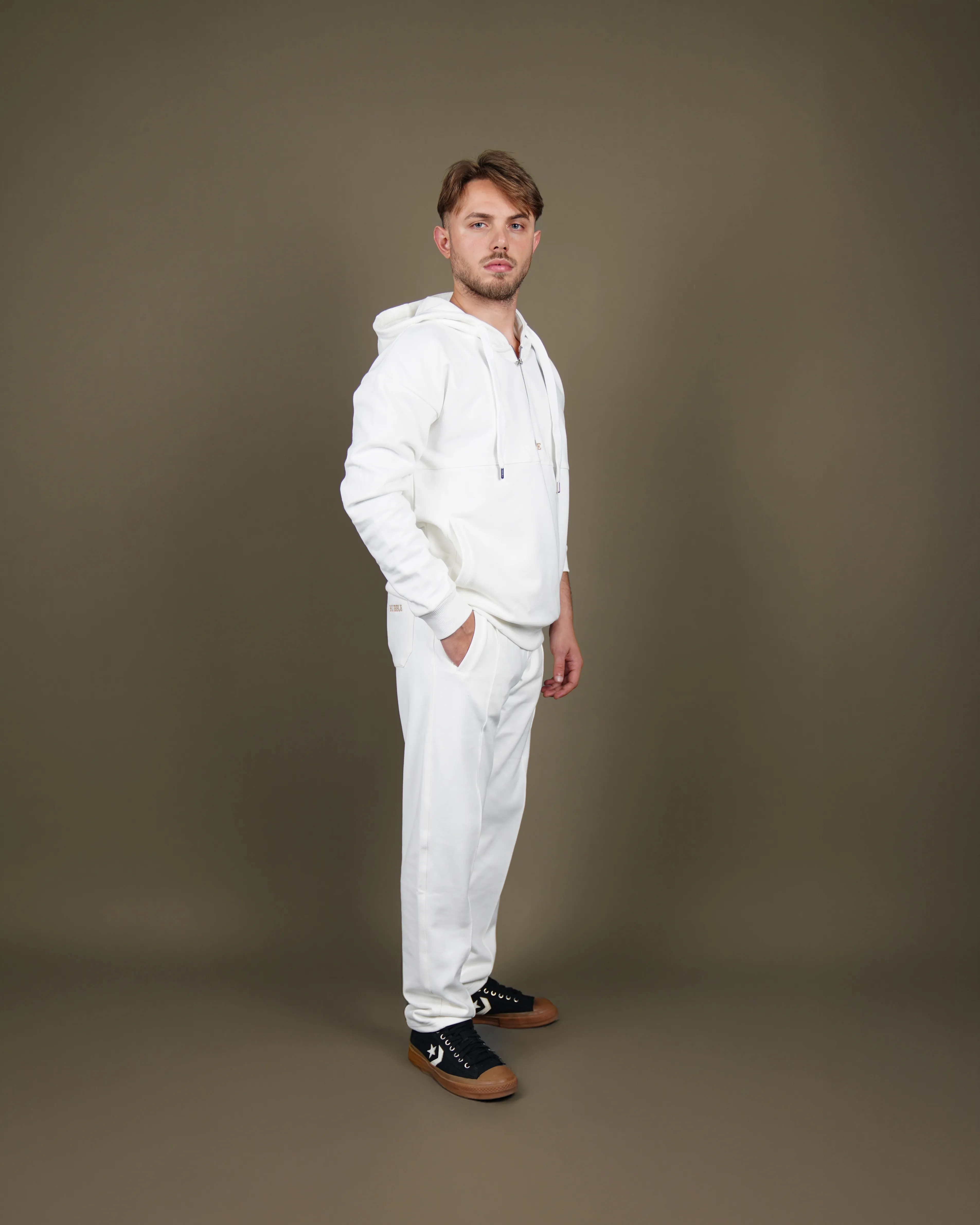 HUBBLE: ESSENTIAL ONE — ARCTIC WHITE main variant image