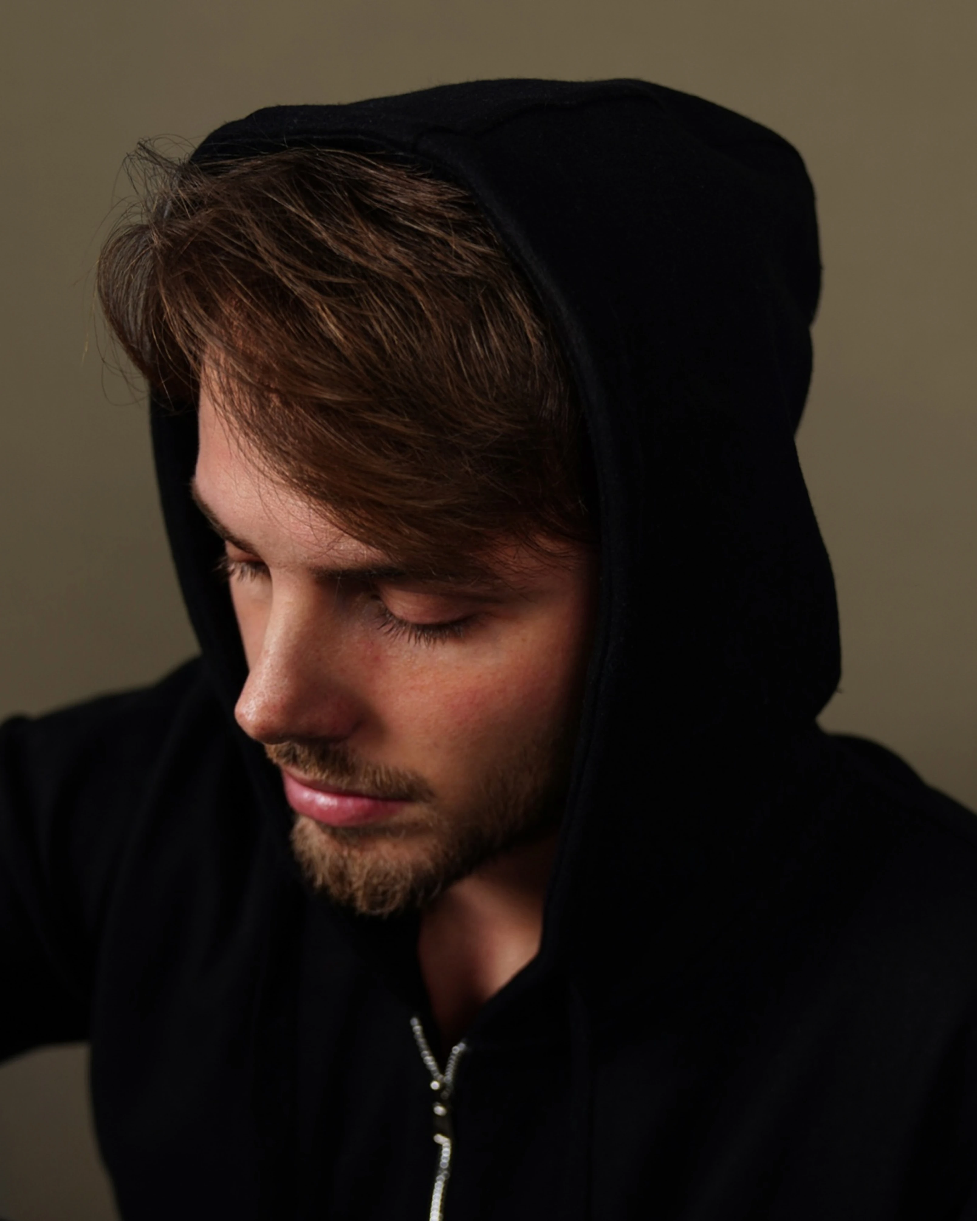 HUBBLE: ESSENTIAL ONE — OBSIDIAN BLACK