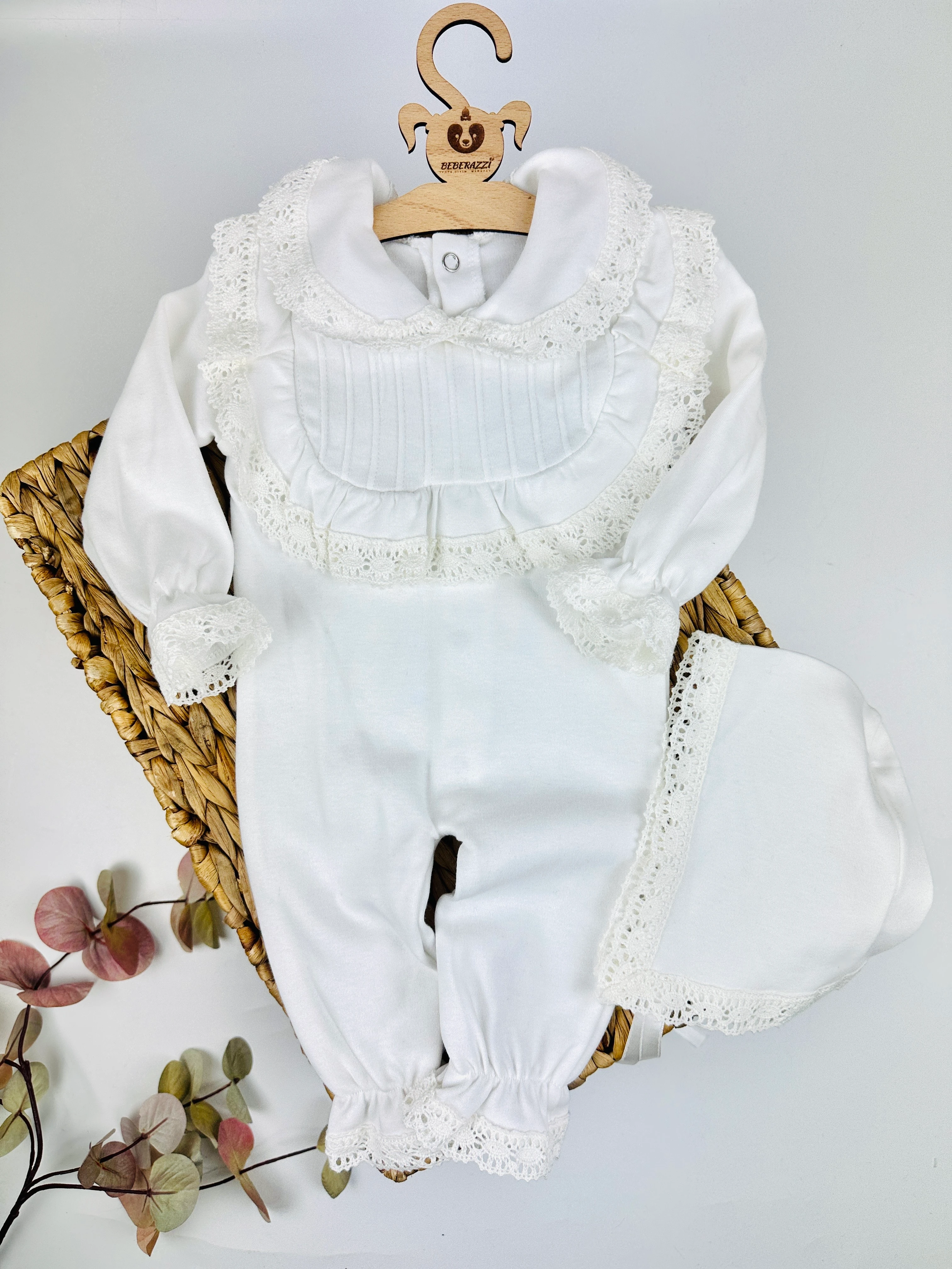 Bebe Yaka Ön Güpür Detaylı Kız Bebek Tulum Bebek Yenidoğan Hastane Çıkışı Set 