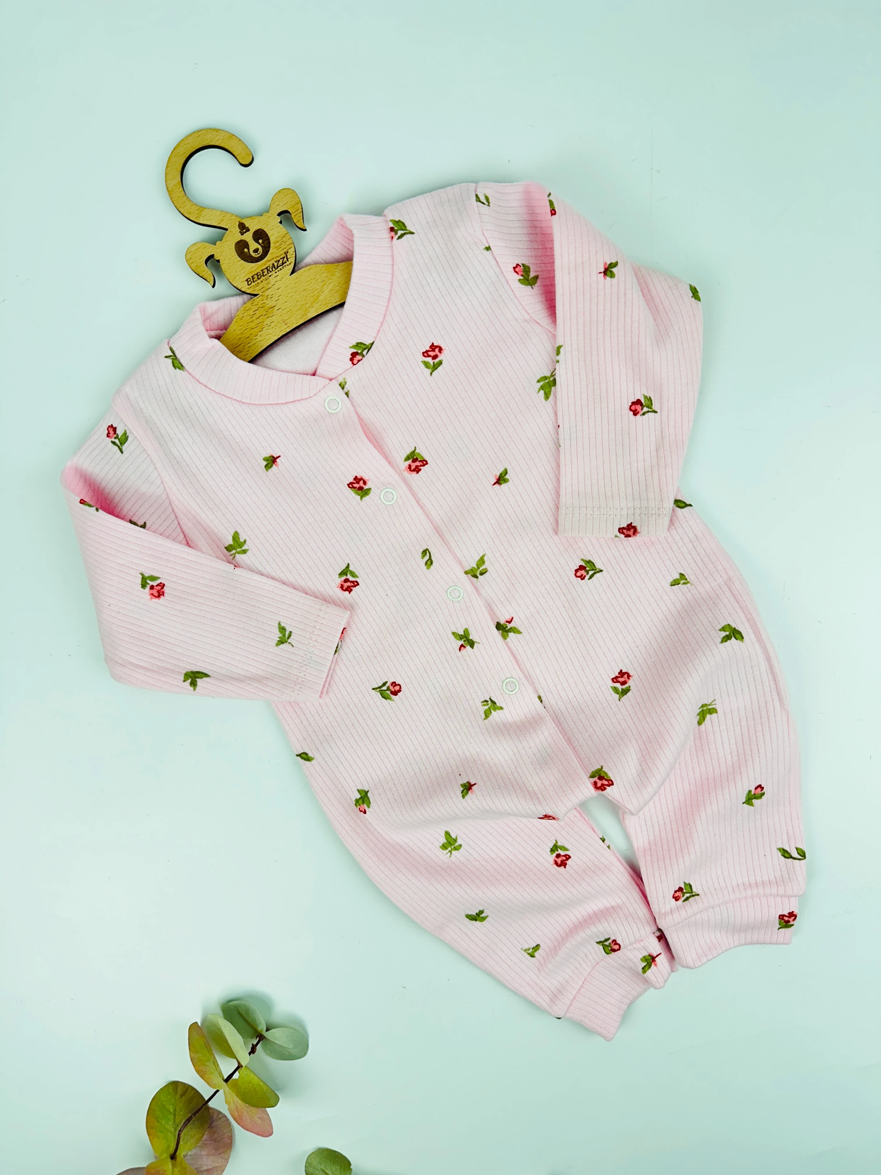 Minik Çiçek Temalı Önden Çıtçıtlı Pembe Tulum