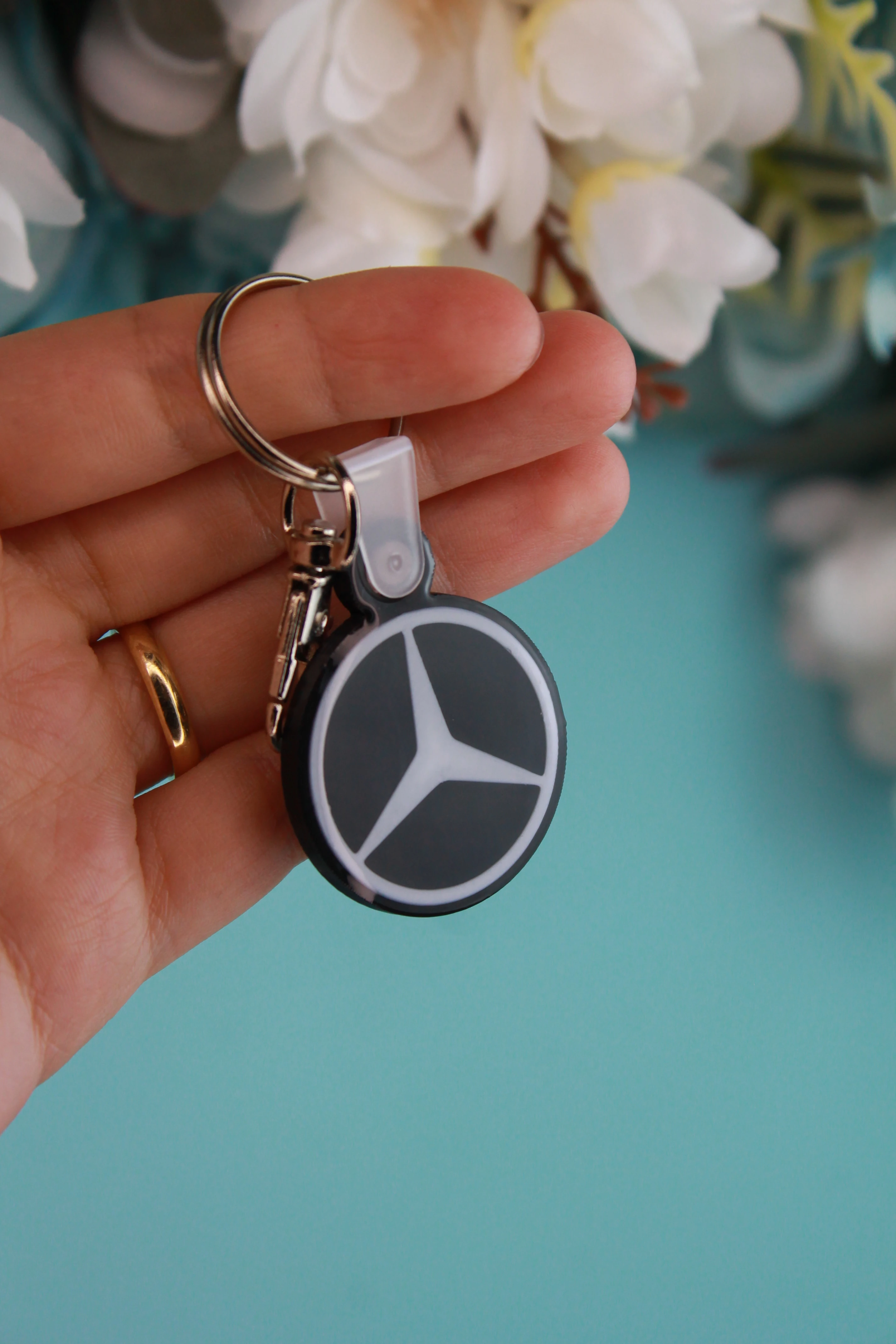 NFC Araba Logo Anahtarlık