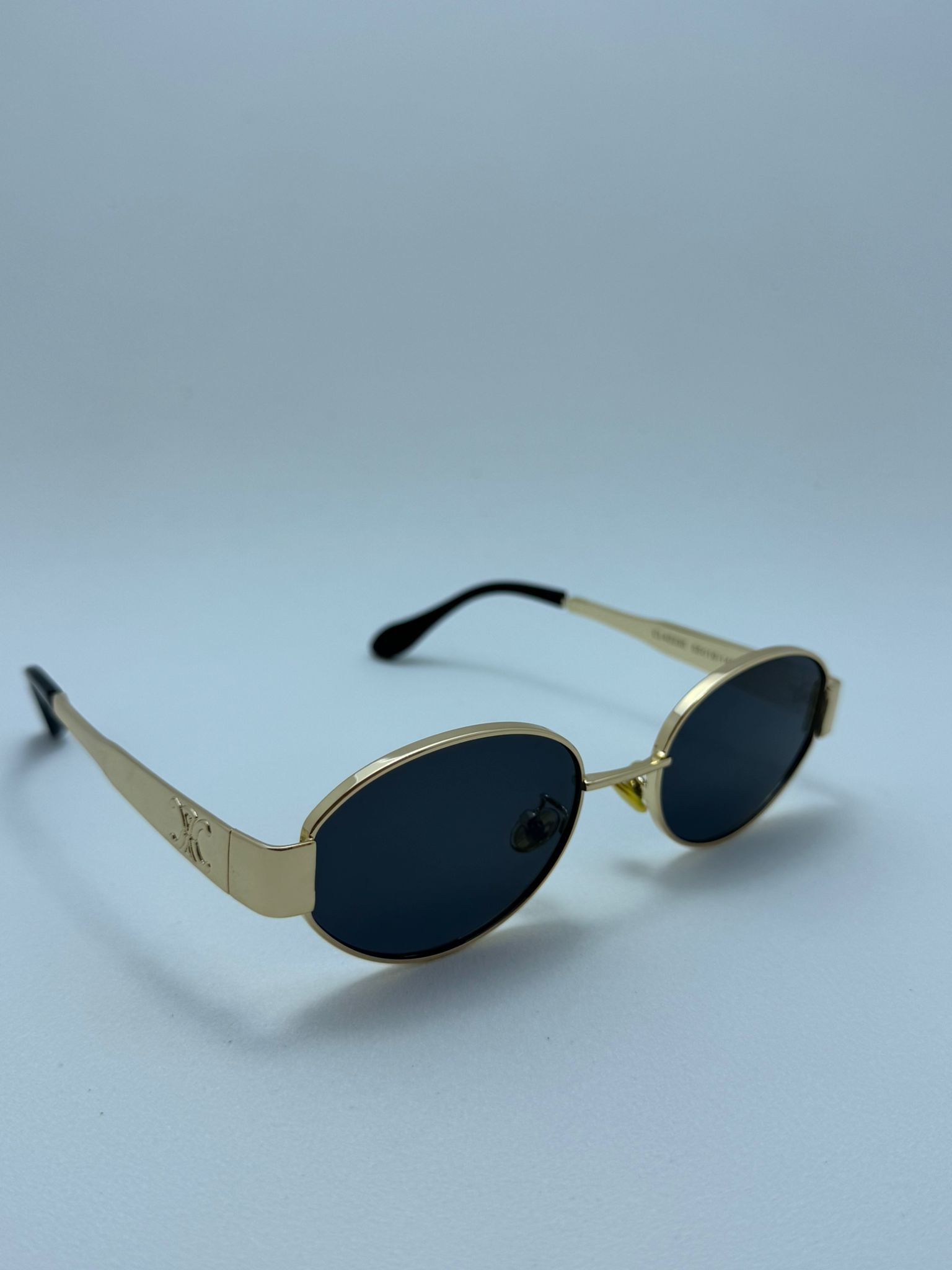 Celine CL 40235 Gold Black