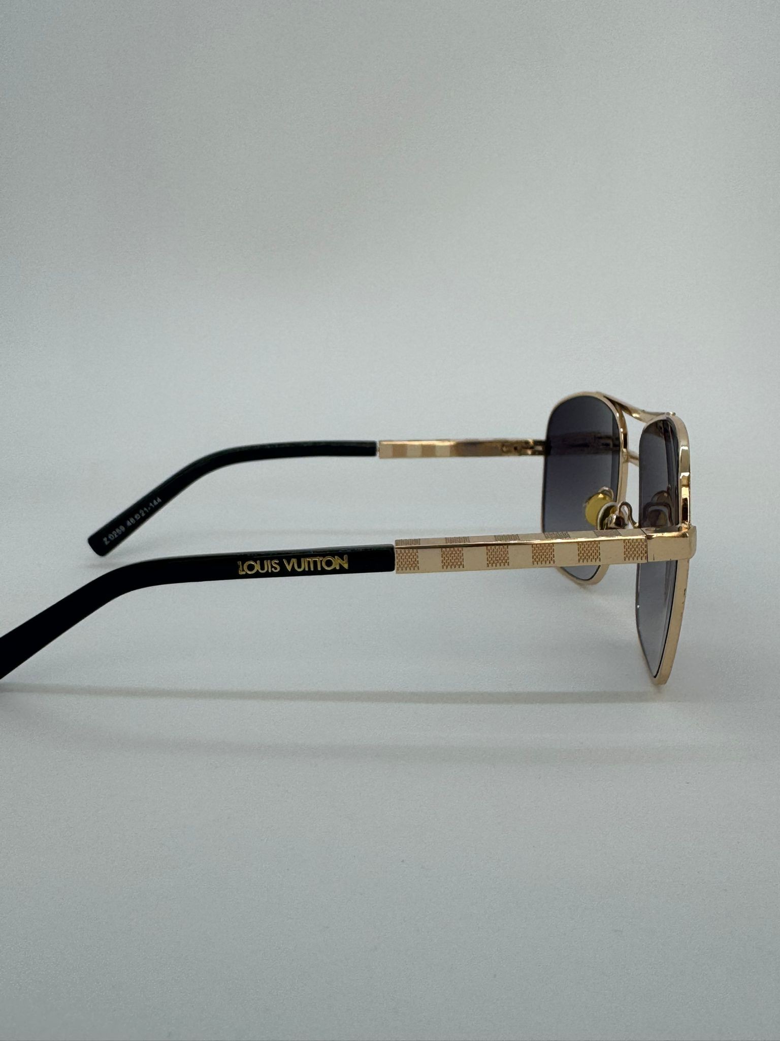 Louis Luvitton Z0259 Kahve Gold