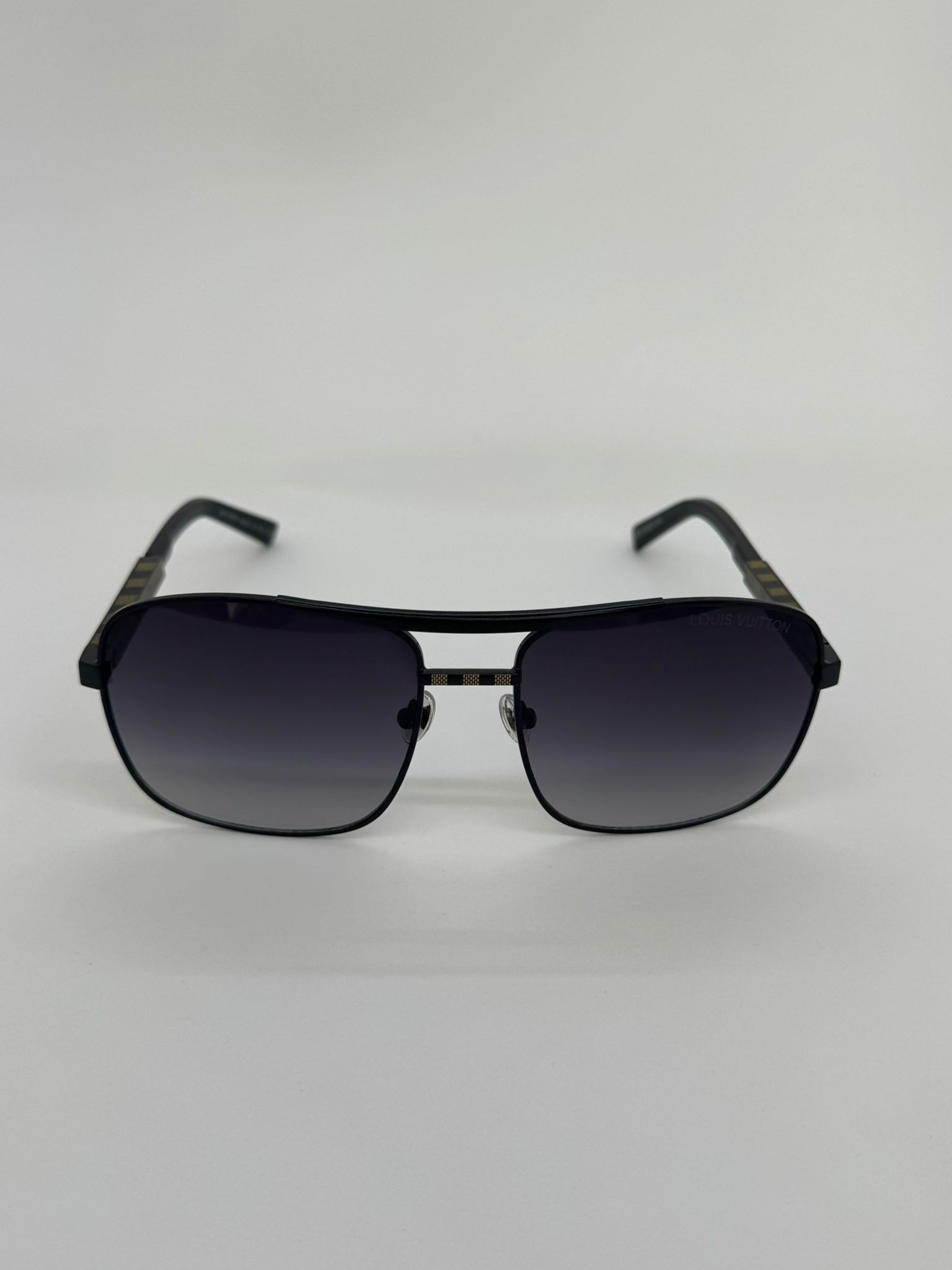 Louis Vuitton Z0259 Black