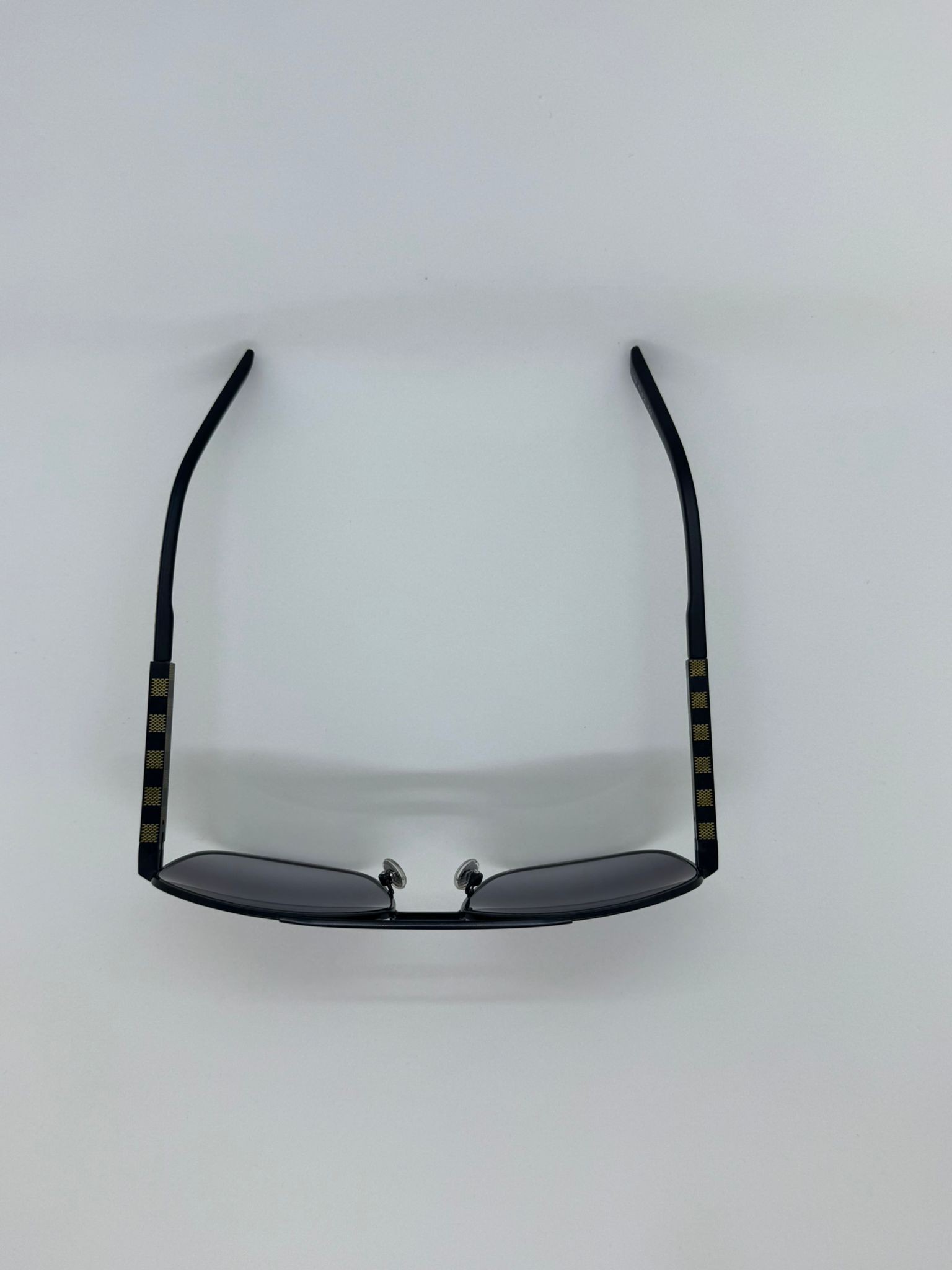 Louis Vuitton Z0259 Black