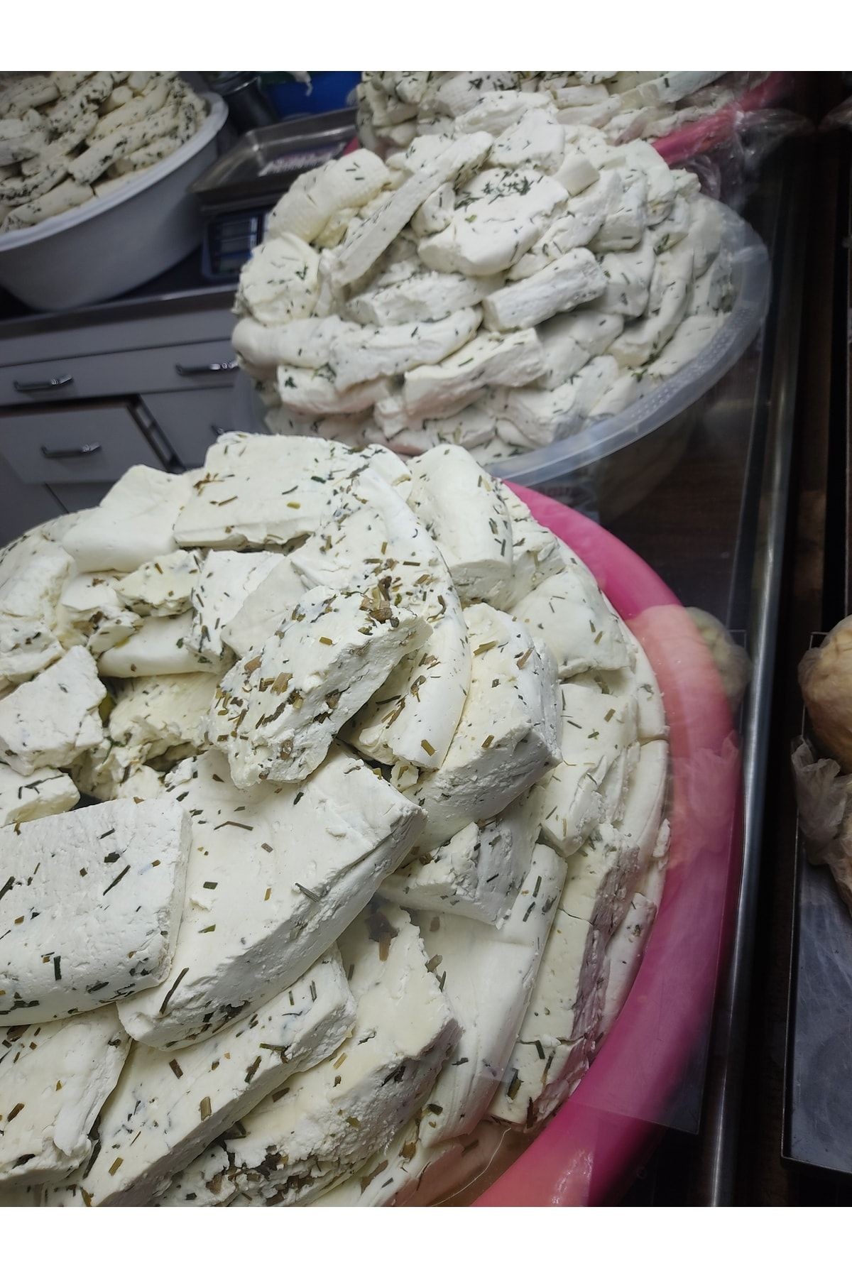 Van Otlu Peynir (1.kg) Yağlı Koyun Peyniri