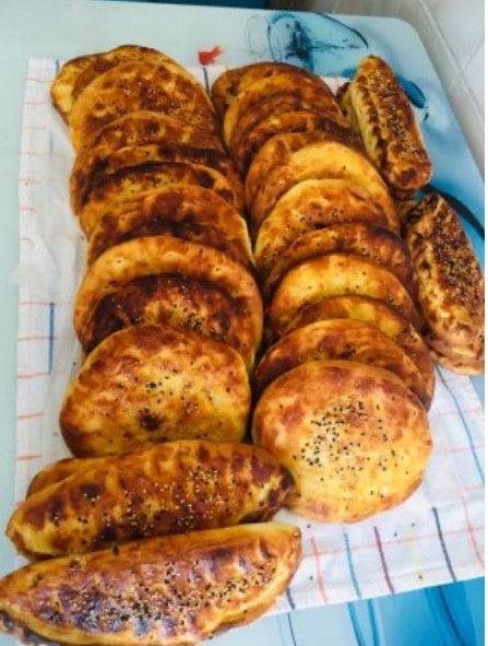 İçli Van Çöreği  7 Adet Tereyağlı