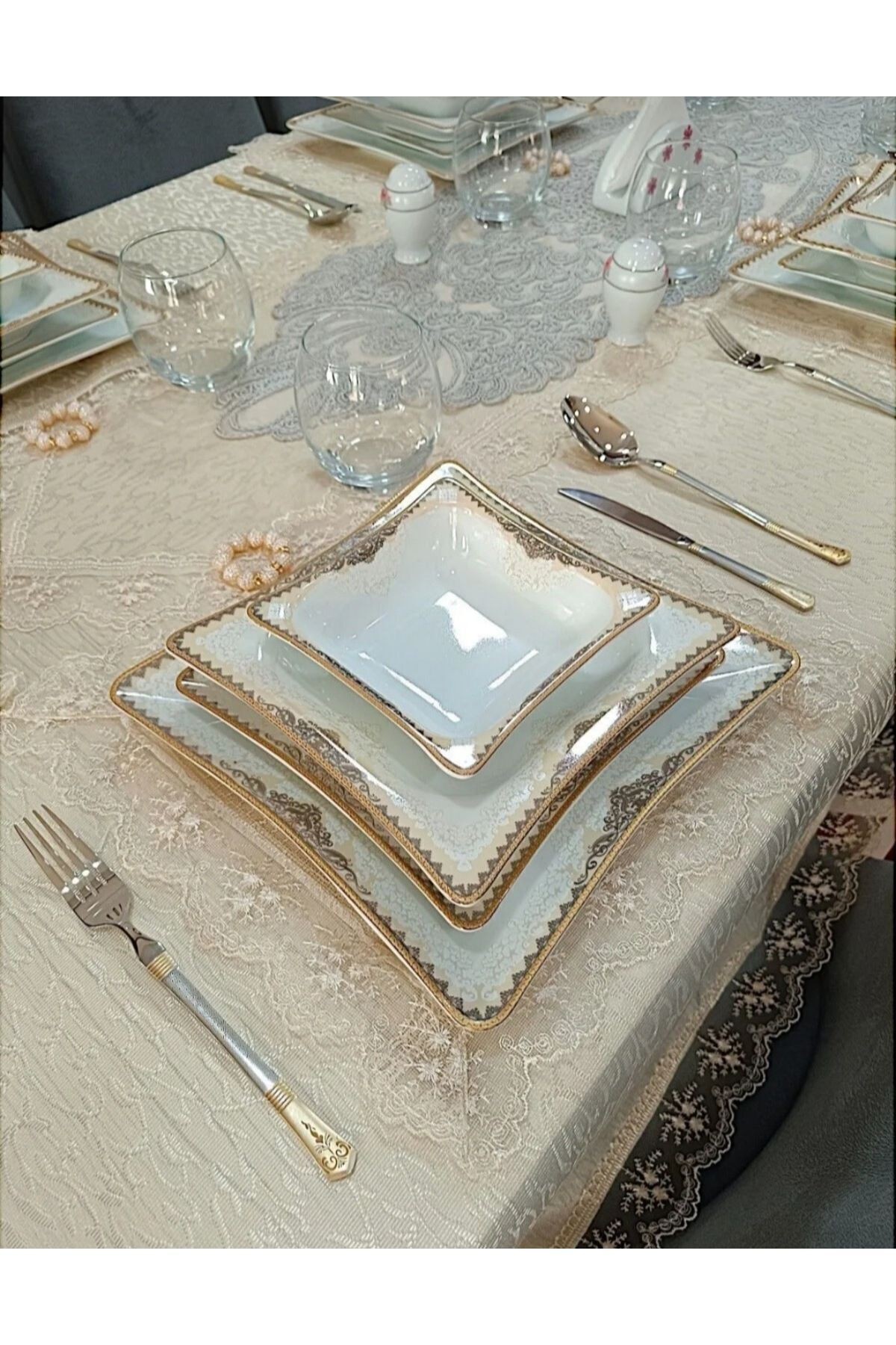 24 Parça 6 Kişilik Porselen Gold Detaylı Yemek Takımı