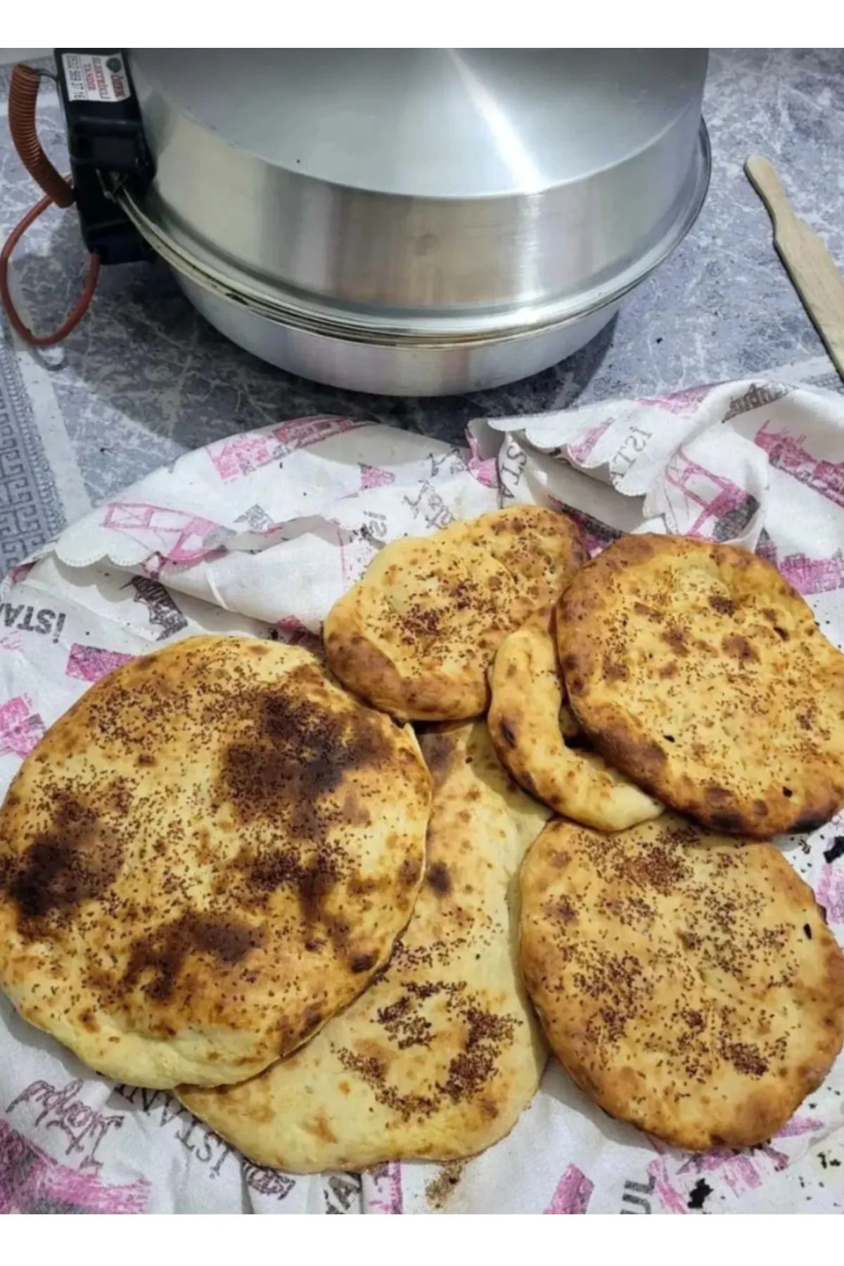 Elektrikli Tandır Fırın Ekmek, Lahmacun Pizza Yemek Yapma Makinası Topraklı Kablo Büyük Boy 48 Cm