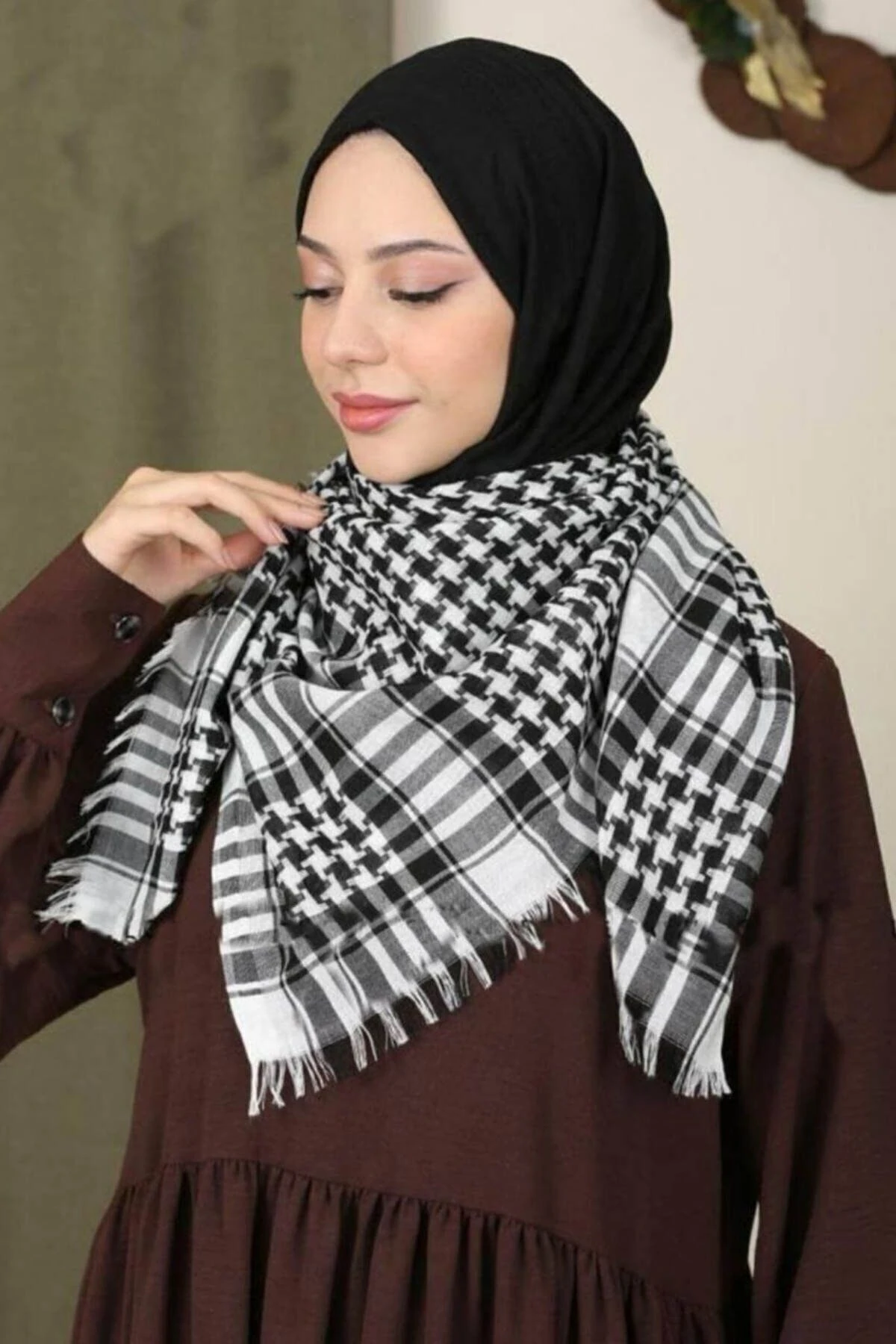 Pamuklu Puşi , Poşu, Kefiye Beyaz Şal 100x100 AYN24014