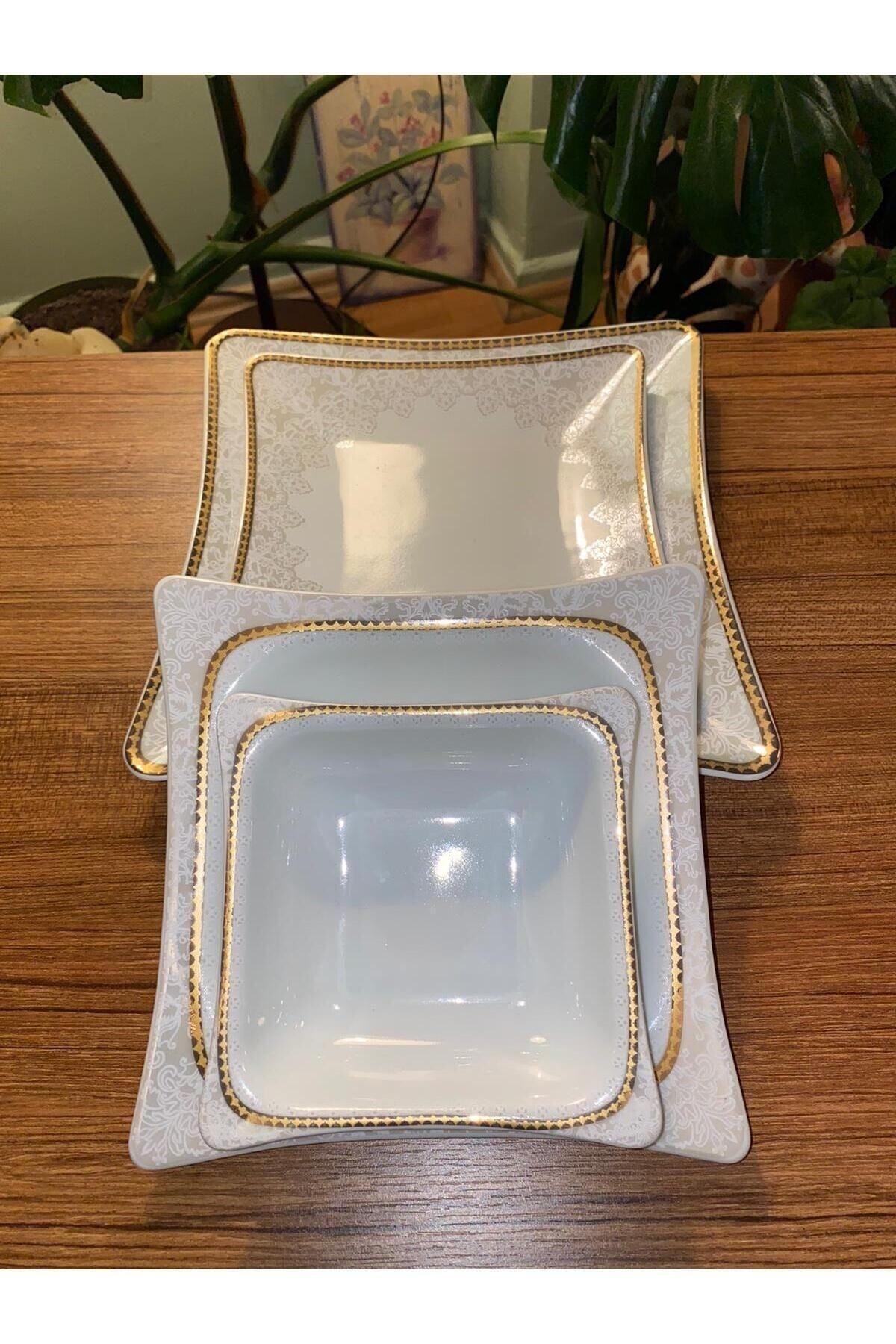 Gold Işlemeli Porselen Yemek Takımı Yodi Bag