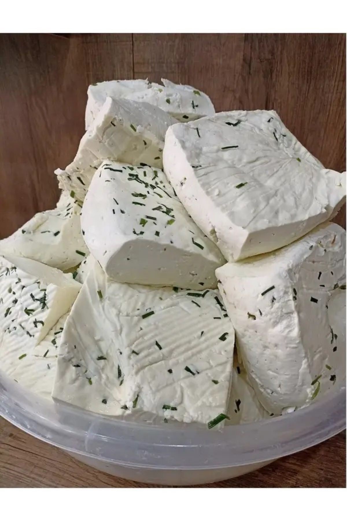 Van Otlu Peyniri Küp veya Salamura İsteğe Bağlı 2Kg