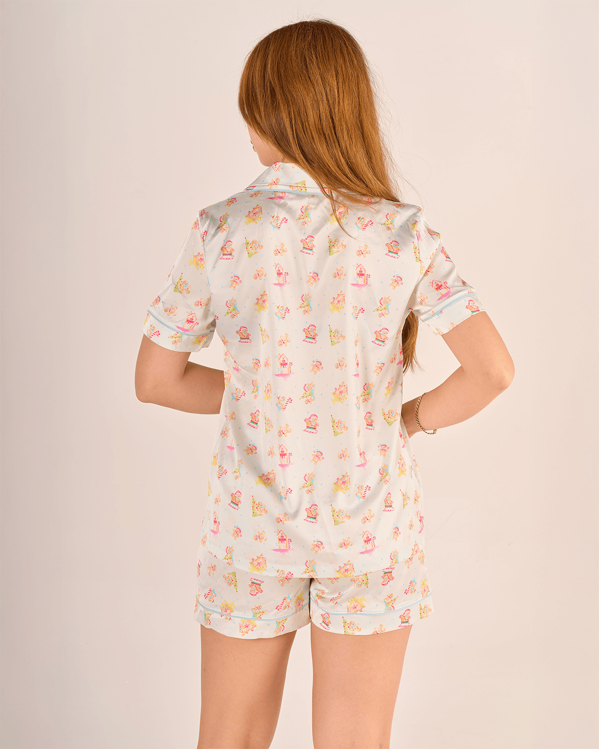 Yılbaşı Temalı Kurabiye Desenli  Pijama Takımı  - Kısa