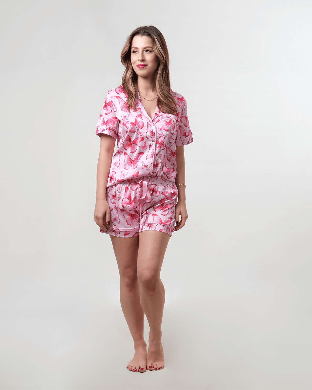 Pembe Kelebek Desenli Düğmeli Pijama Takımı