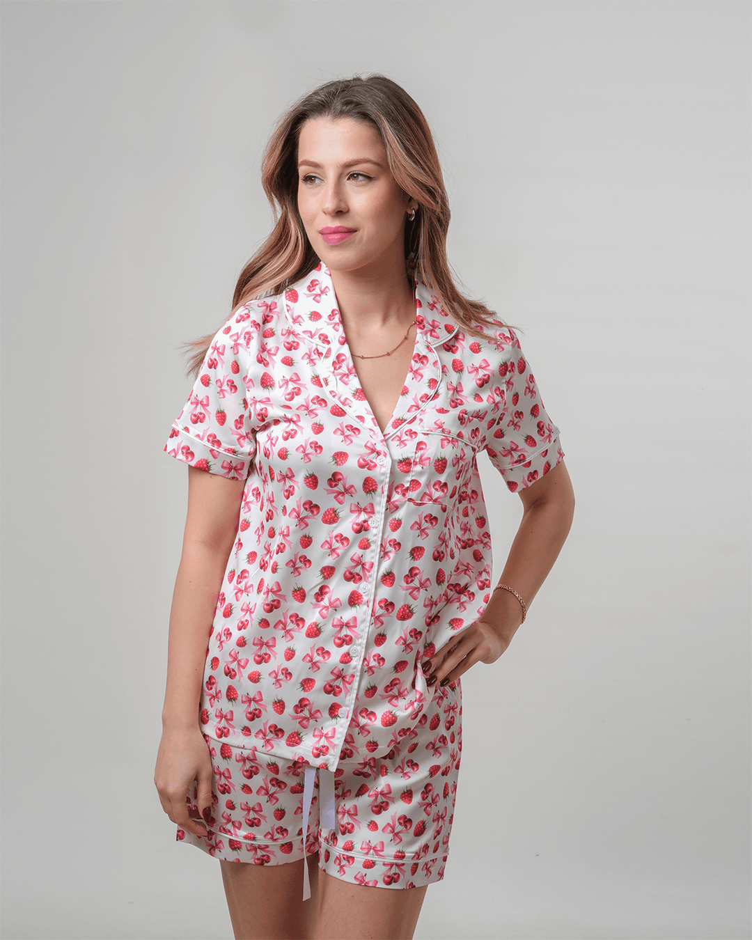 Kiraz Desenli Gömlek Düğmeli Pijama Takımı