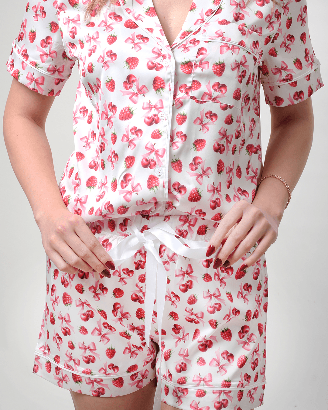 Kiraz Desenli Gömlek Düğmeli Pijama Takımı