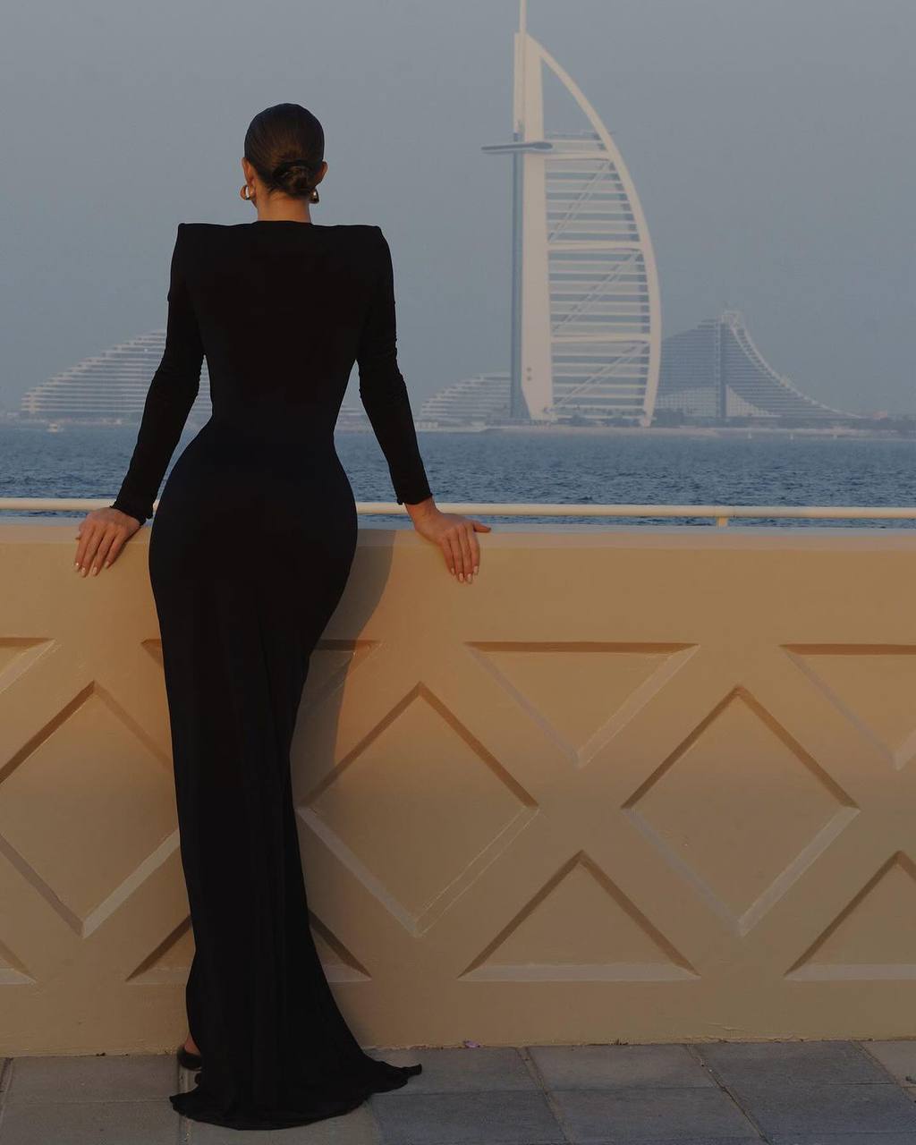 Toparlayıcı maxi boy elbise