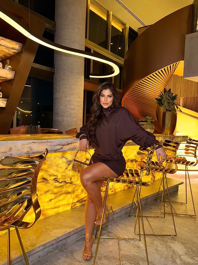 Mikro kumaş sırt dekolteli mini elbise - Kahverengi