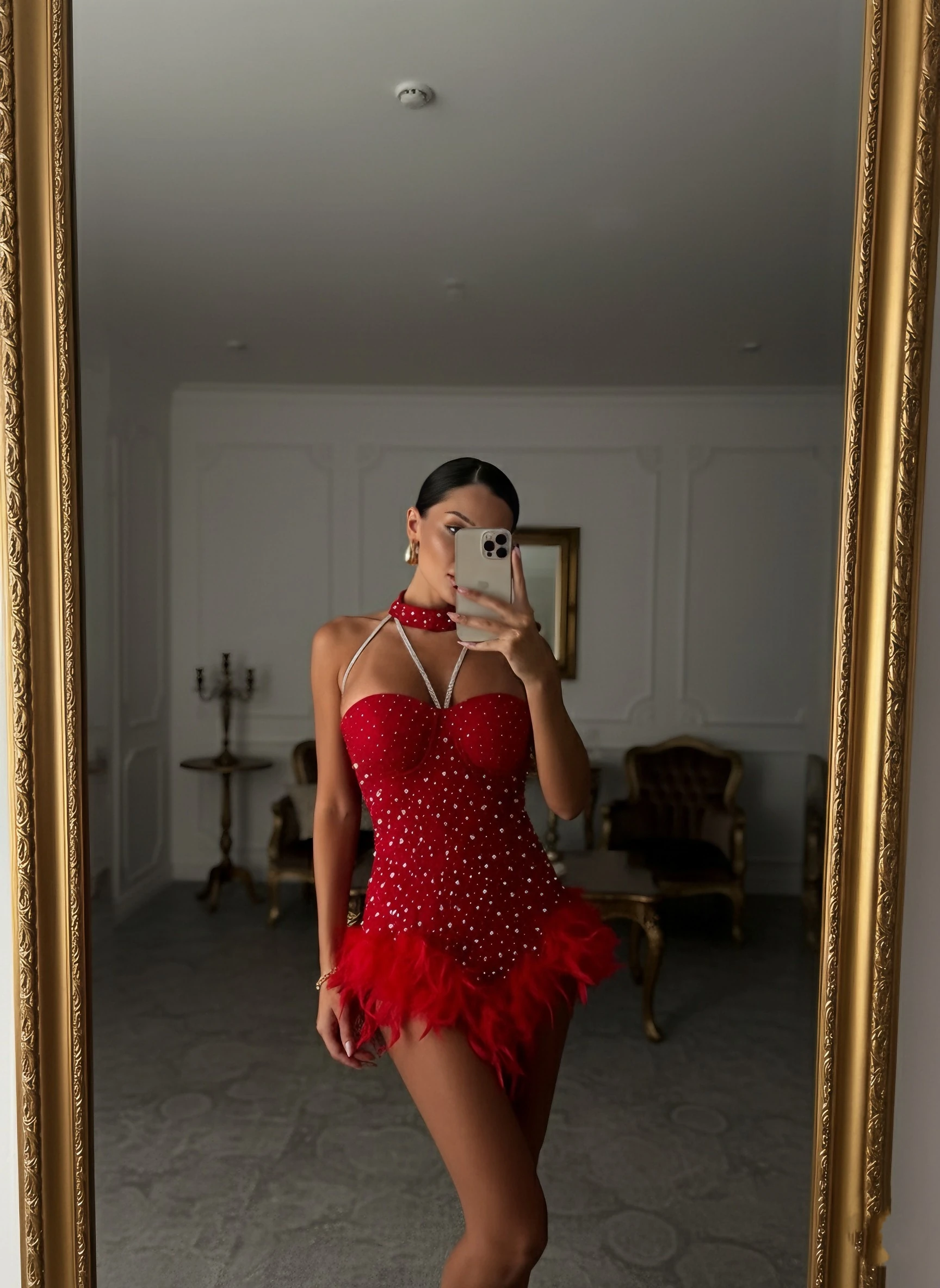 Sim taş detay kumaş inci çakımlı tütü detaylı astarlı mini tulum - Kırmızı