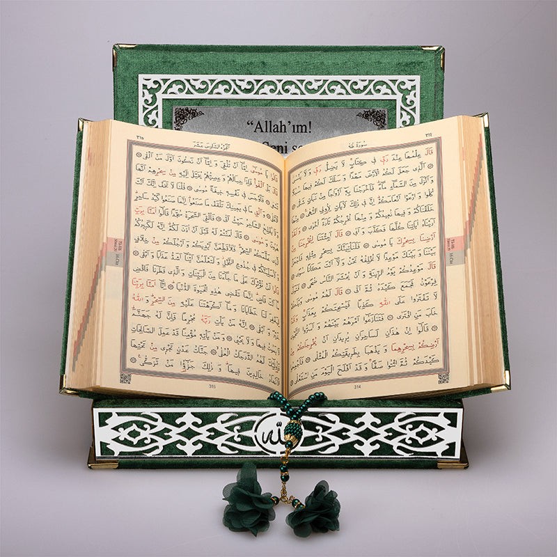 Kadife Kutulu Kur'an-ı Kerim (Yeşil, Gümüş Süsleme)
