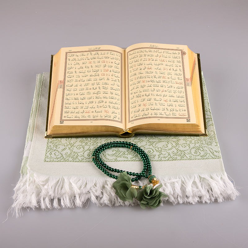 Asetat Kutulu Kadife Kuran-ı Kerim Seti (Yeşil)