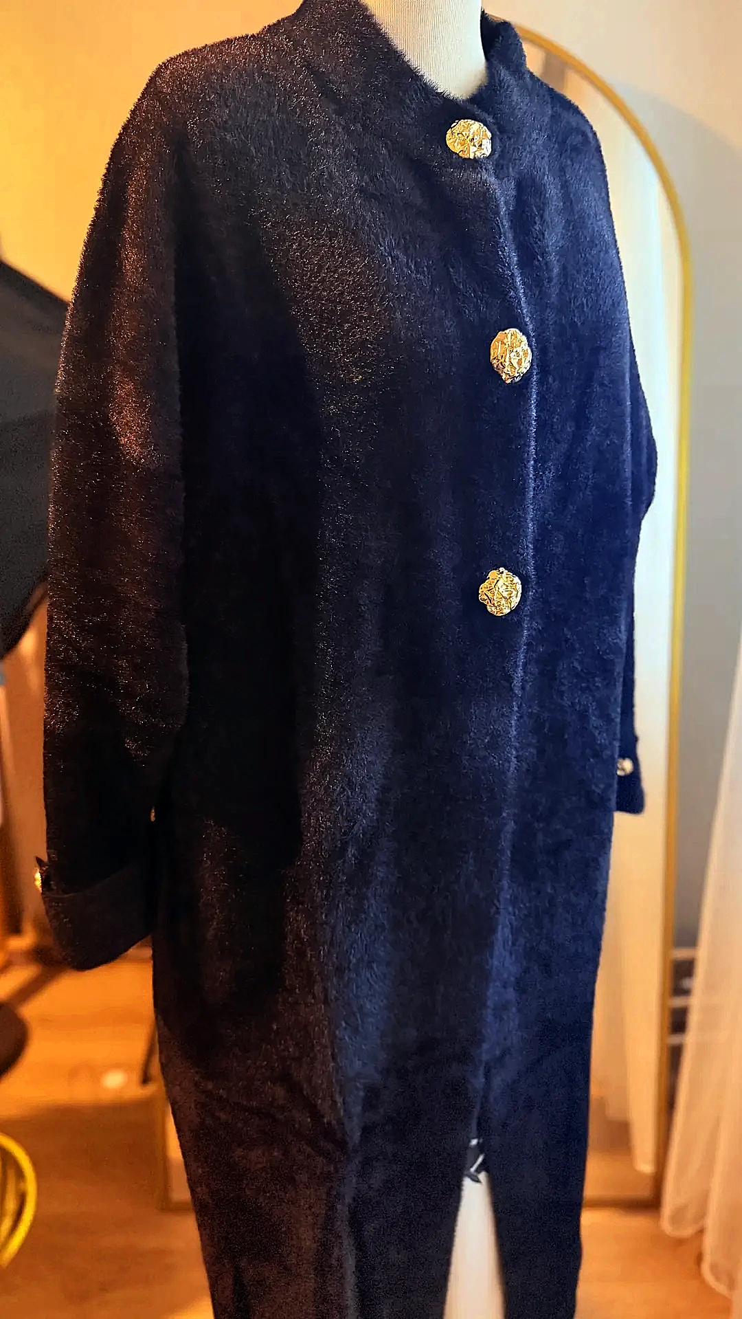 Siyah Uzun Kaşmir Doku Hırka image