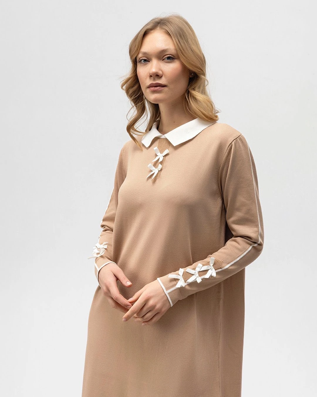 Fiyonk Detaylı Merserize Elbise