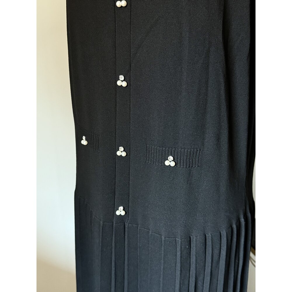 Siyah İnci ve Taş Süslemeli Merserize Elbise