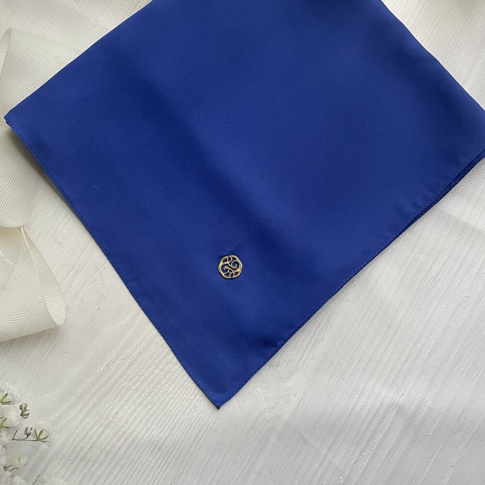 FAHZA Saks Mavisi Krep Kare Eşarp image