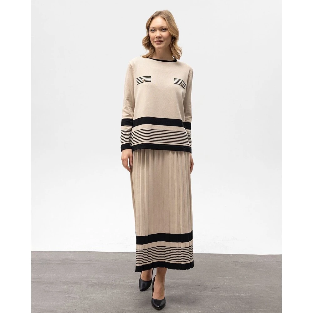 Taş Rengi Triko Takım image