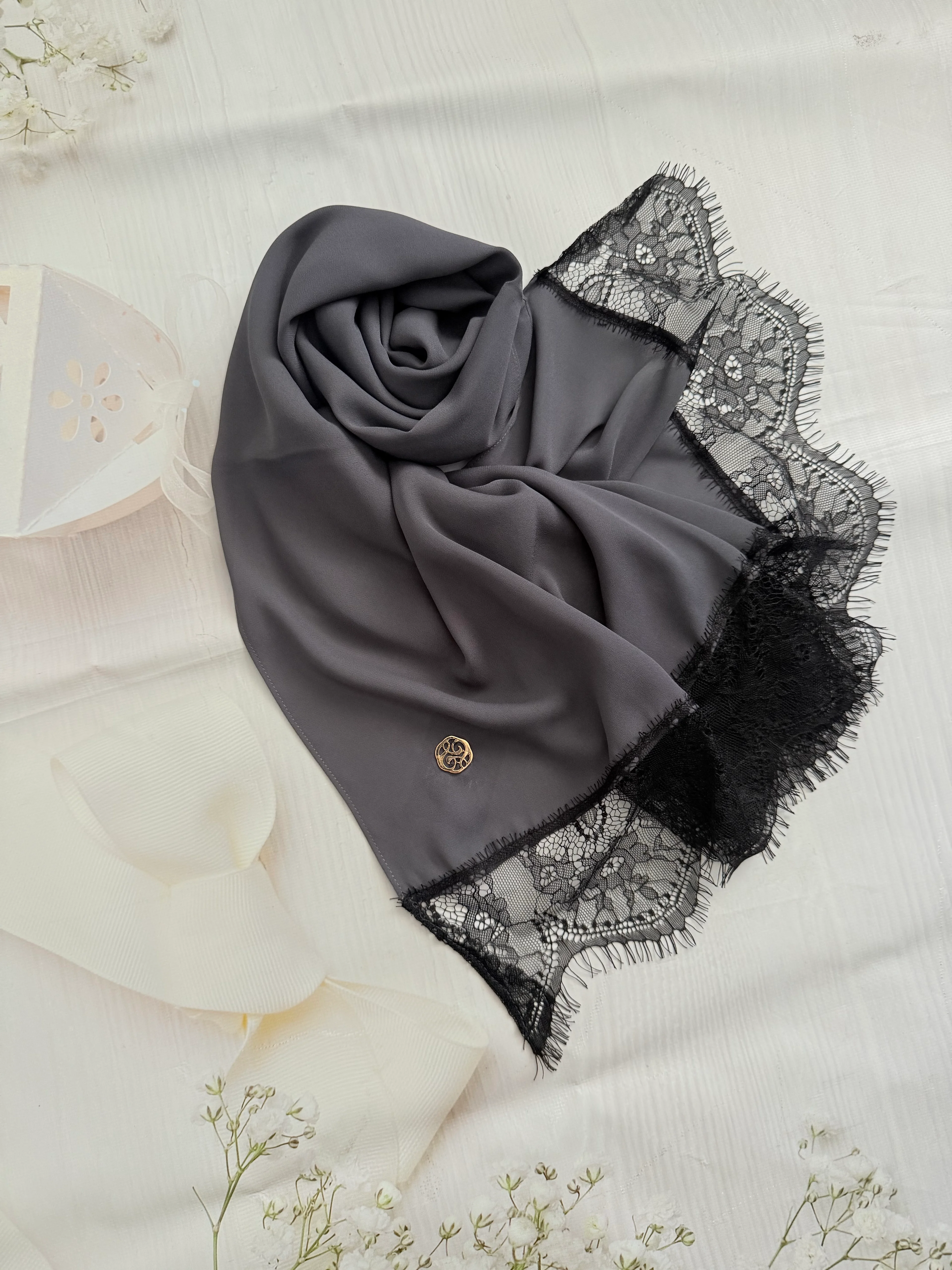 Fahza Antrasit Dantelli Krep Şifon Şal