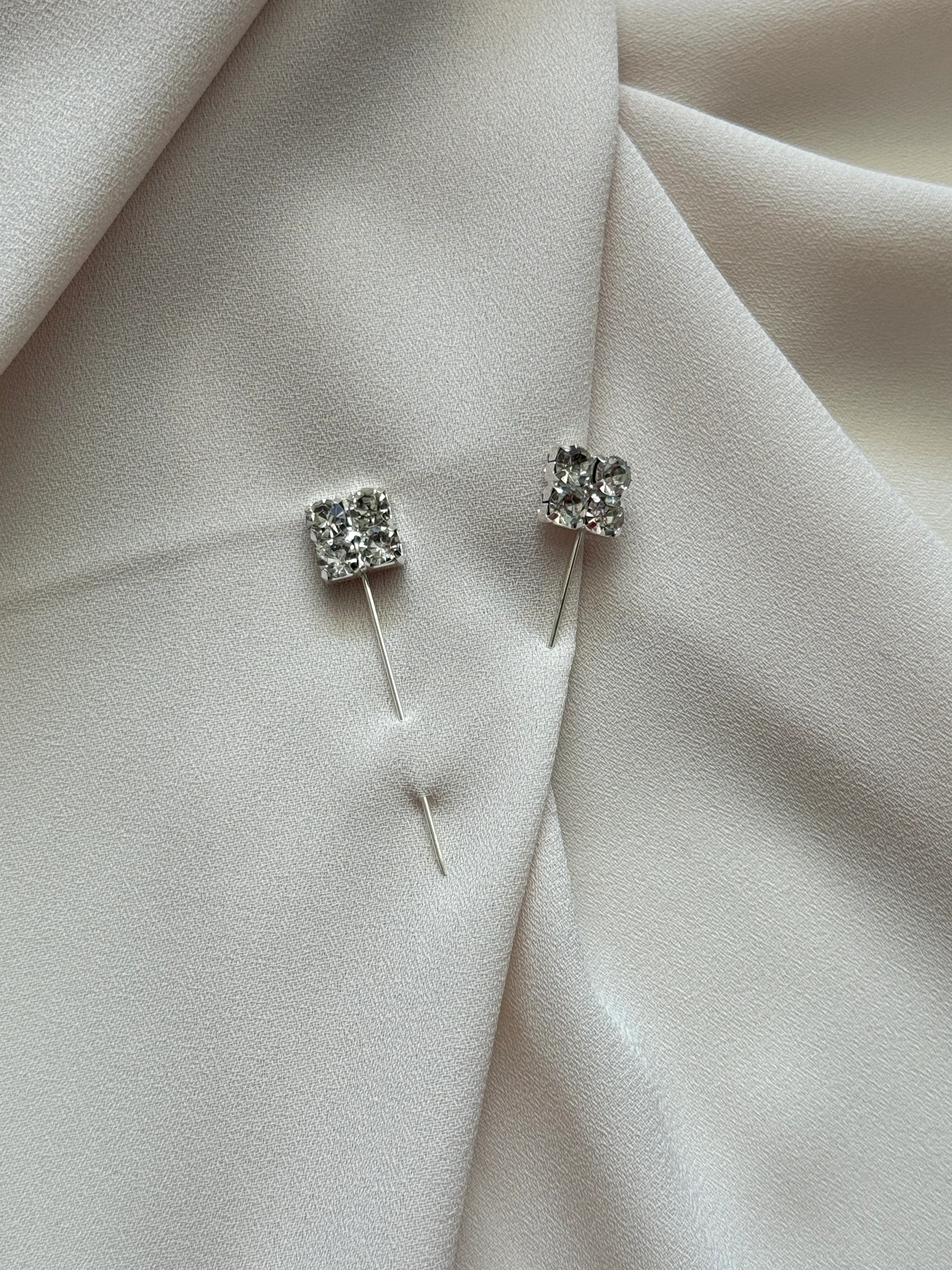 Kare Taşlı İkili Eşarp/Şal İğnesi image