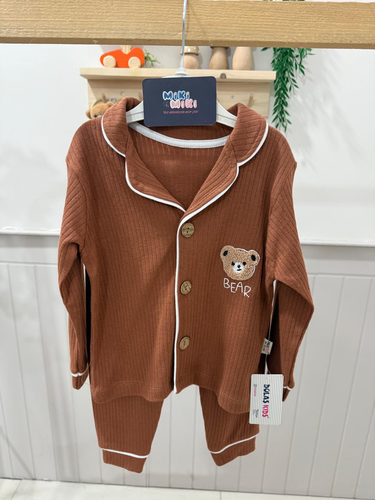 Bear Baskılı %100 Pamuklu Ahşap Düğmeli Pijama Takımı 