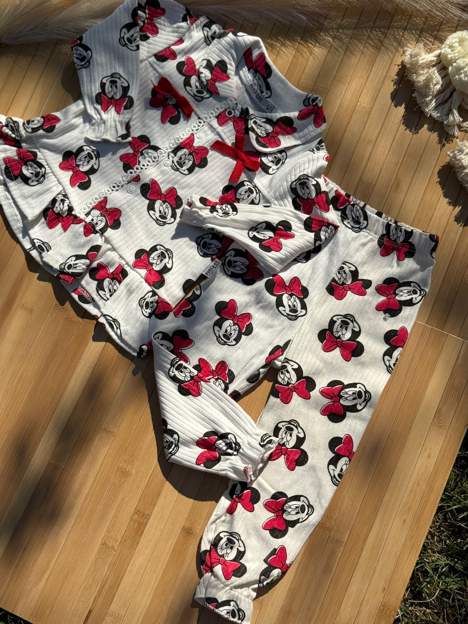 Kırımızı Mickey Mause Figürlü %100 Pamuklu Pijama Takımı
