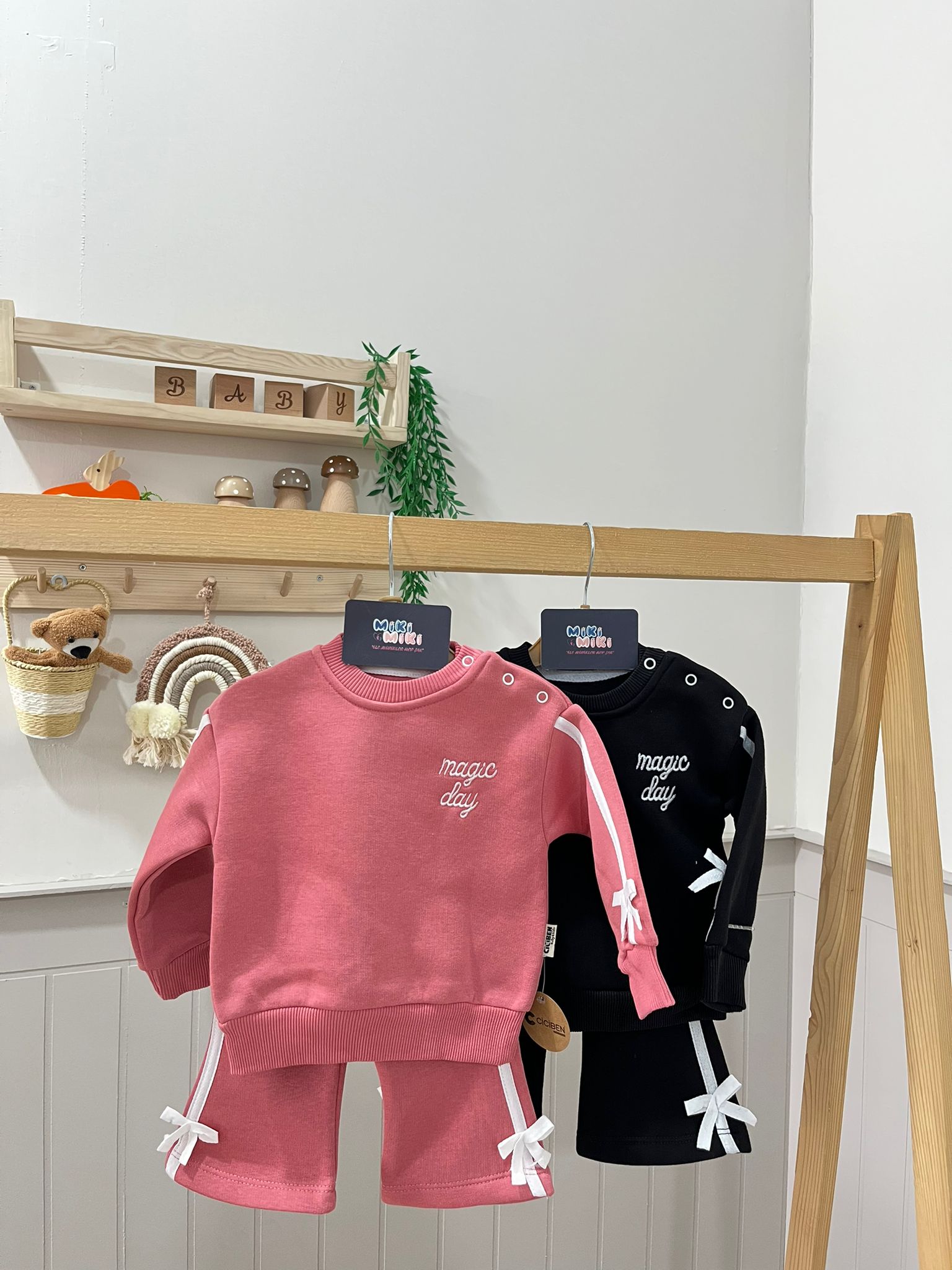 %100 Pamuk İspanyol Paça İçi Şardonlu 3 iplik Kız Takım 