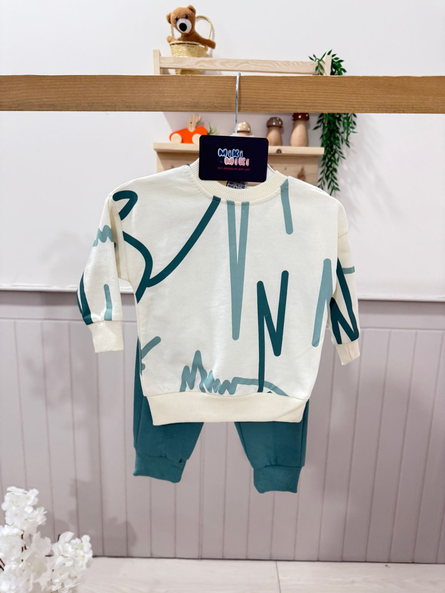 Unisex Asimetrik Çizgili İkili Takım Yeşil