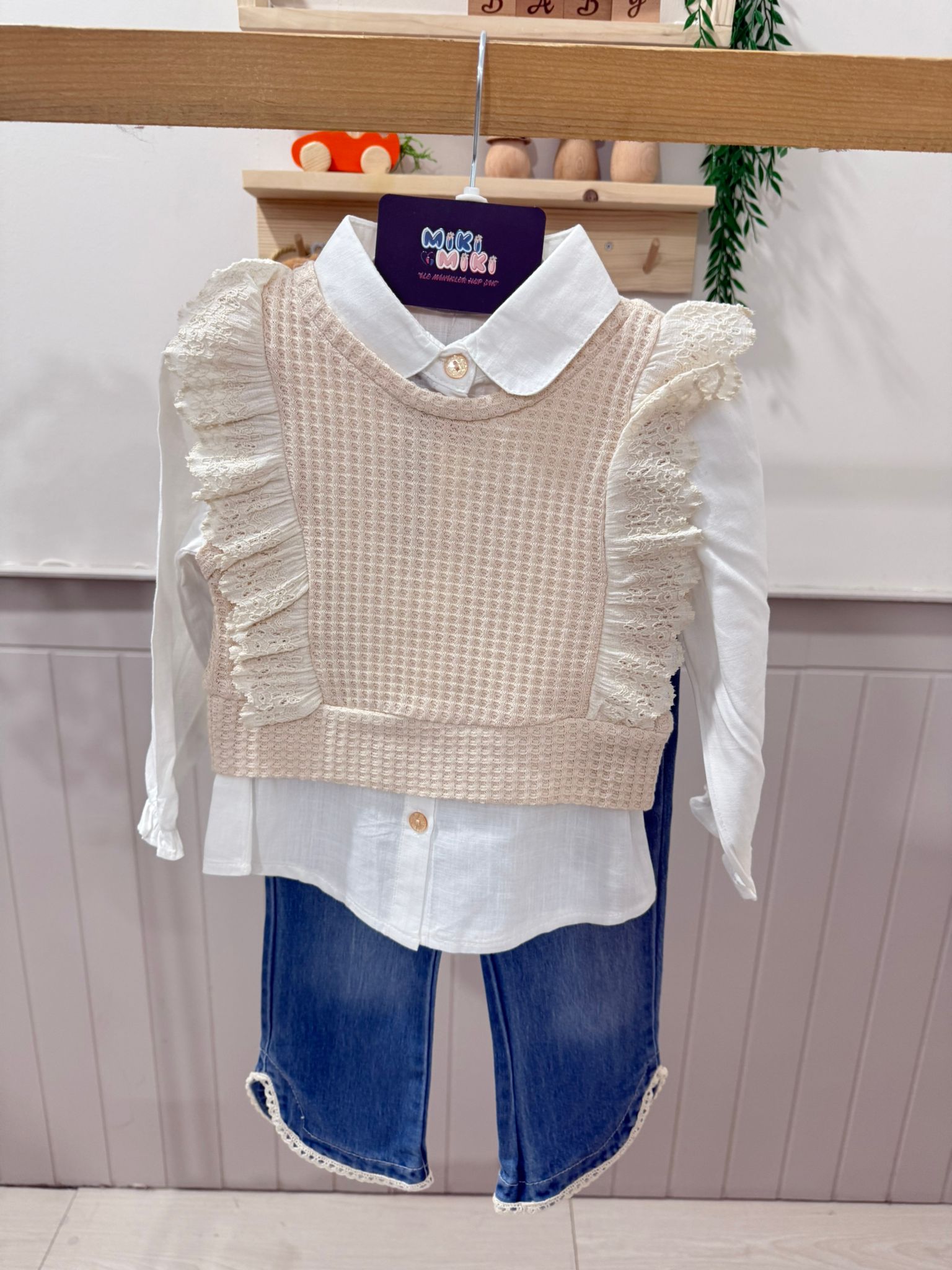 Tasarım Paçalı Müslin Gömlekli 3'Lü Kız Takım