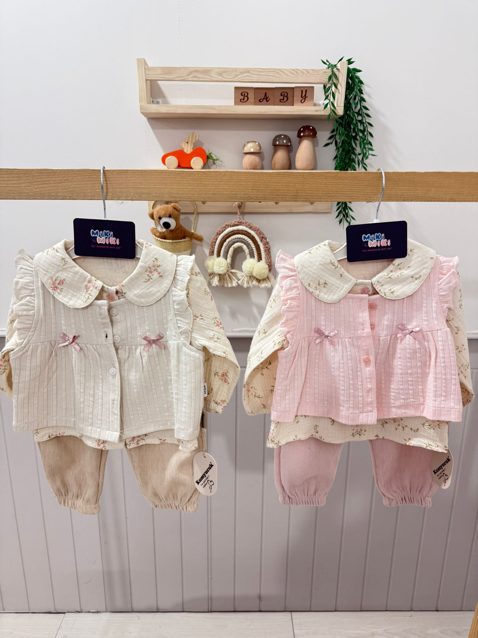 Müslin Gömlekli Kadife Pantalonlu Takım