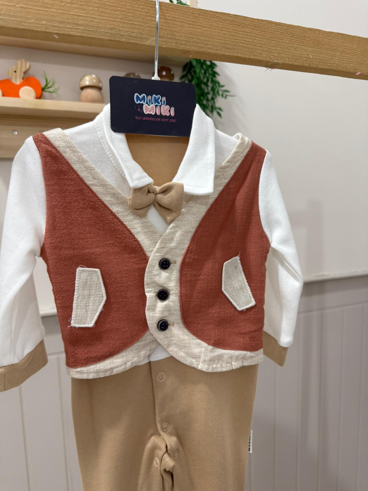 %100 Pamuk Papyonlu Ve Yelekli Erkek Tulum Model-1