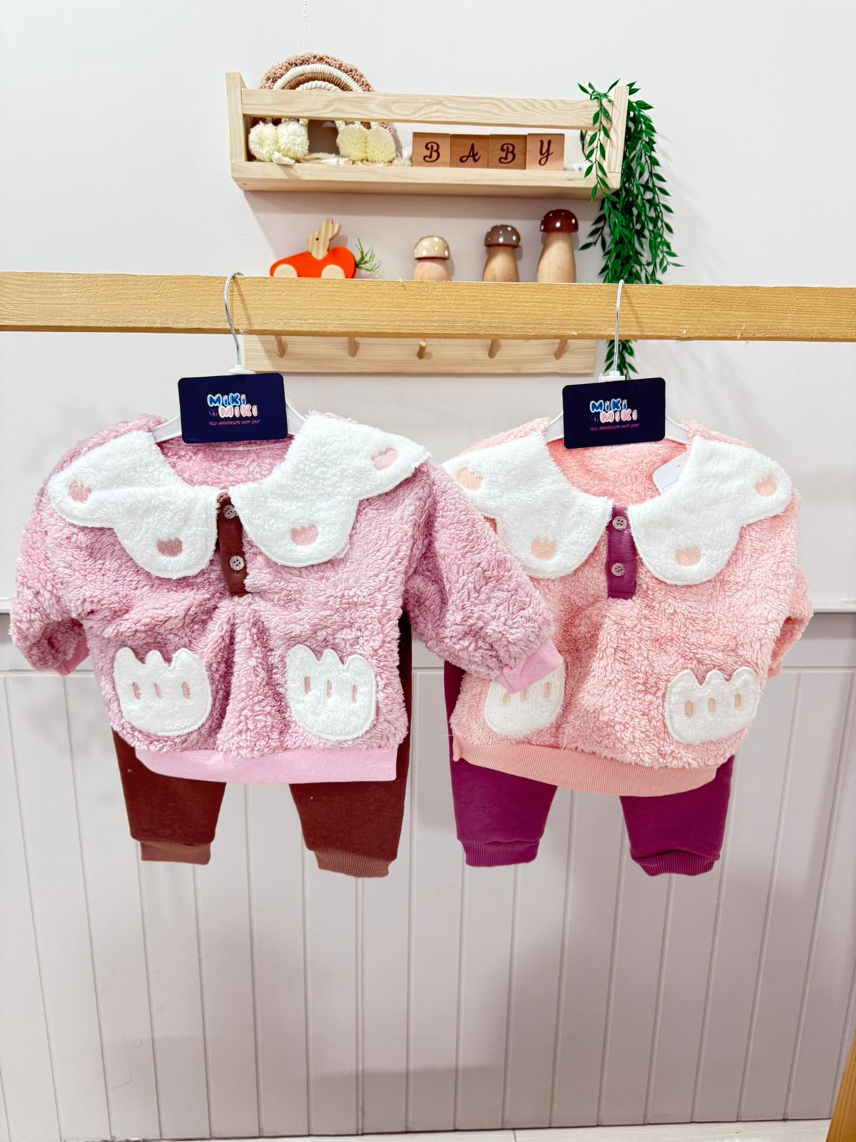 %100 Pamuk Üstü Welsoft Bebe Yaka Altı Çift Şardonlu Kız Takım