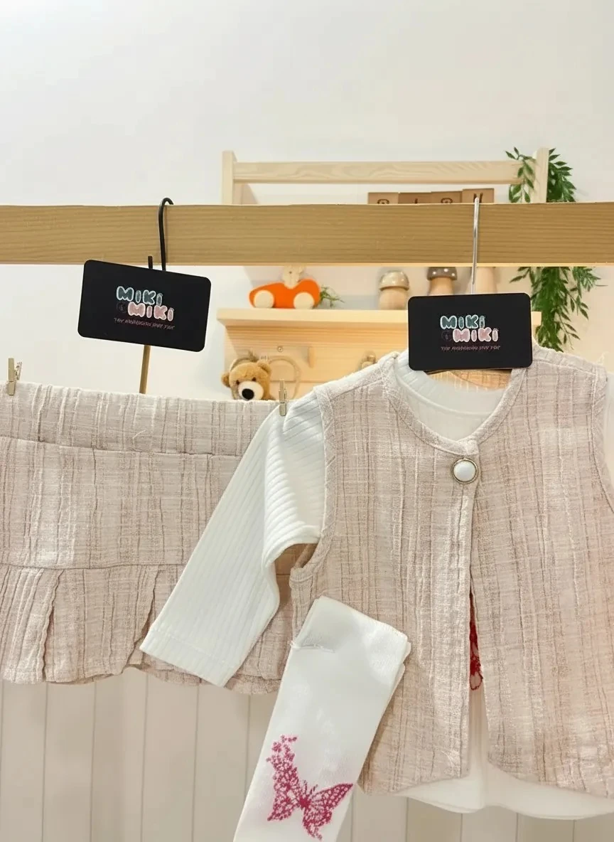 Kız Bebek Çorap Hediyeli Etekli Yelekli Takım 