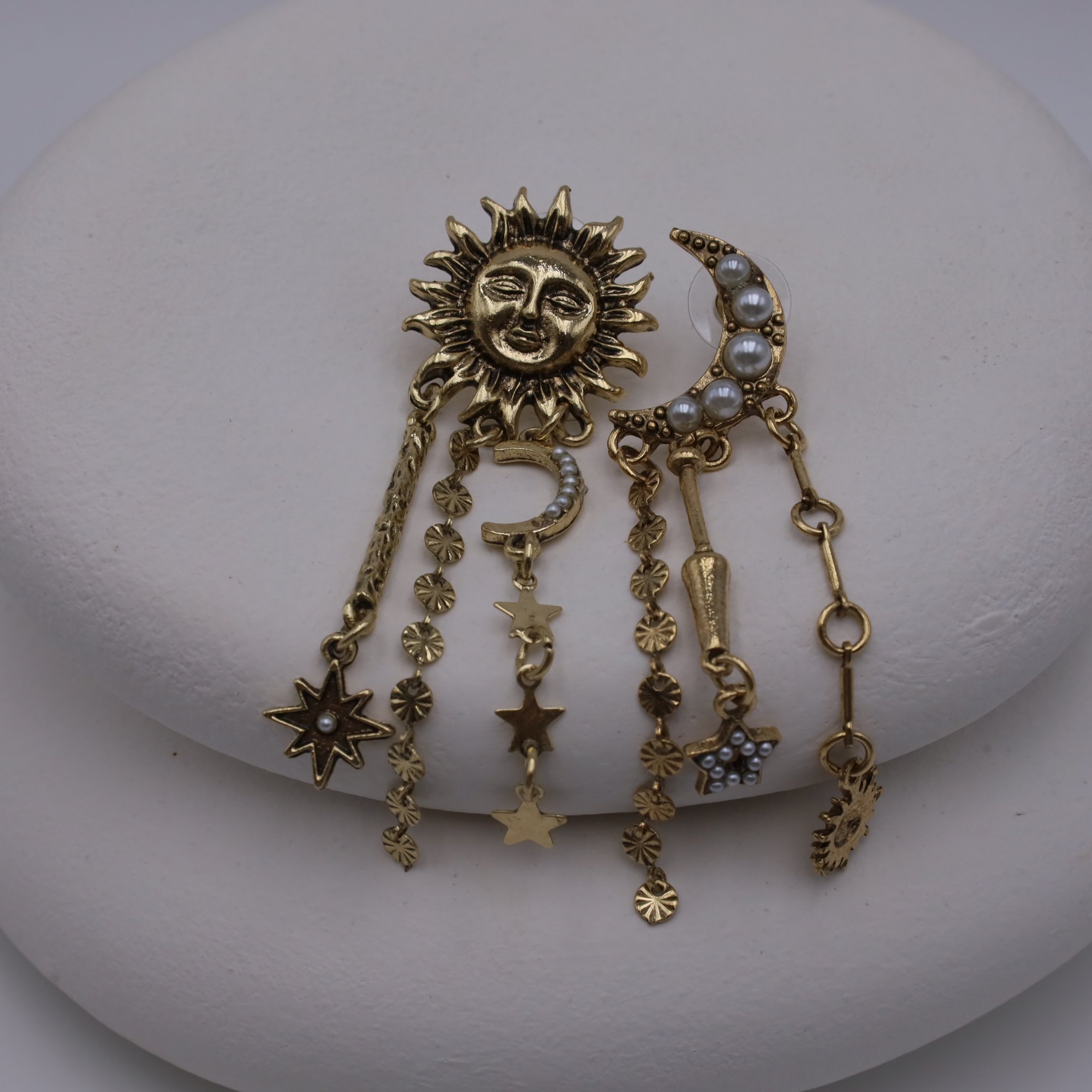 Etnik Desen Çoklu Charm Sallantılı Küpe