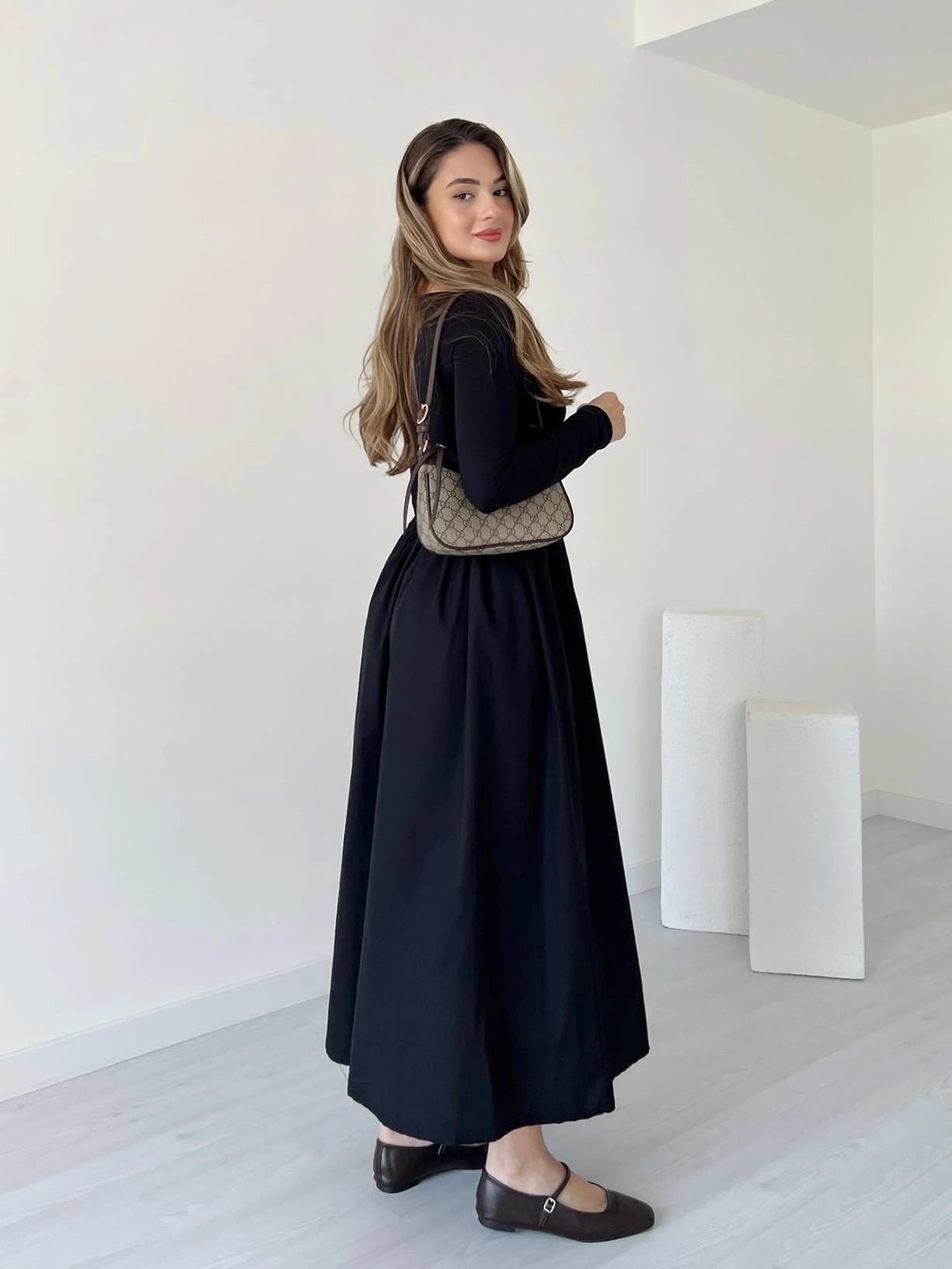 Eteği Poplin Uzun Kollu Elbise