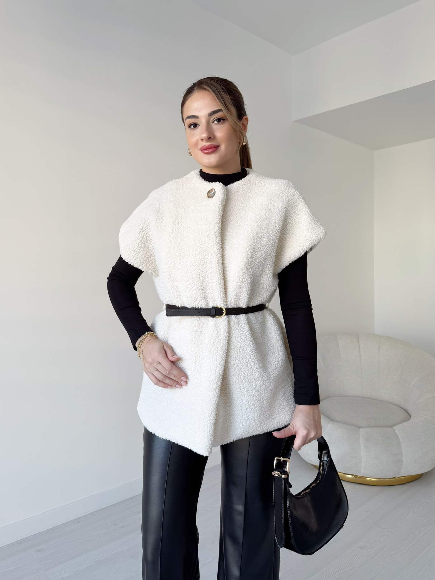 Kemerli Peluş Yelek