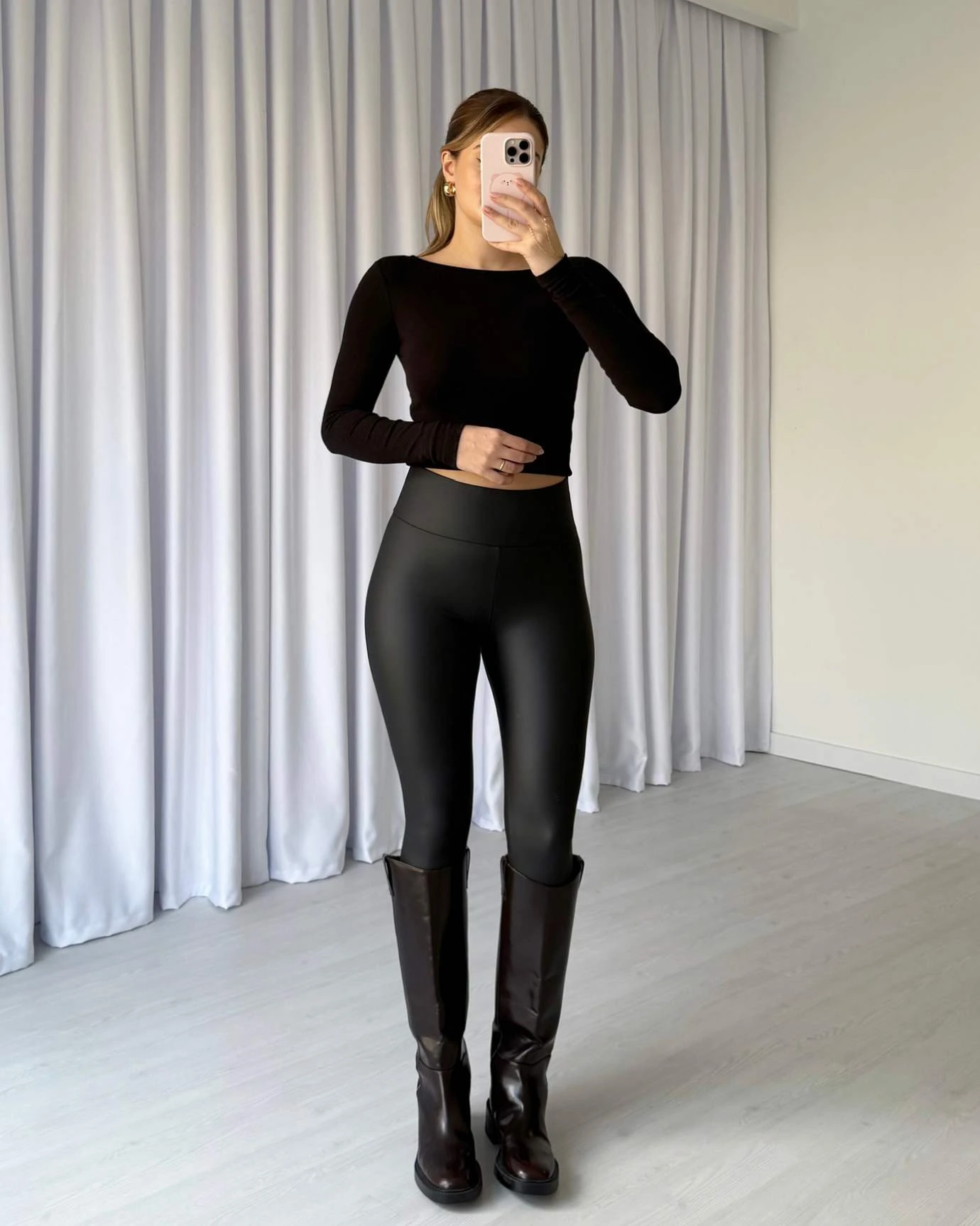 Şardonlu Mat Deri Tayt