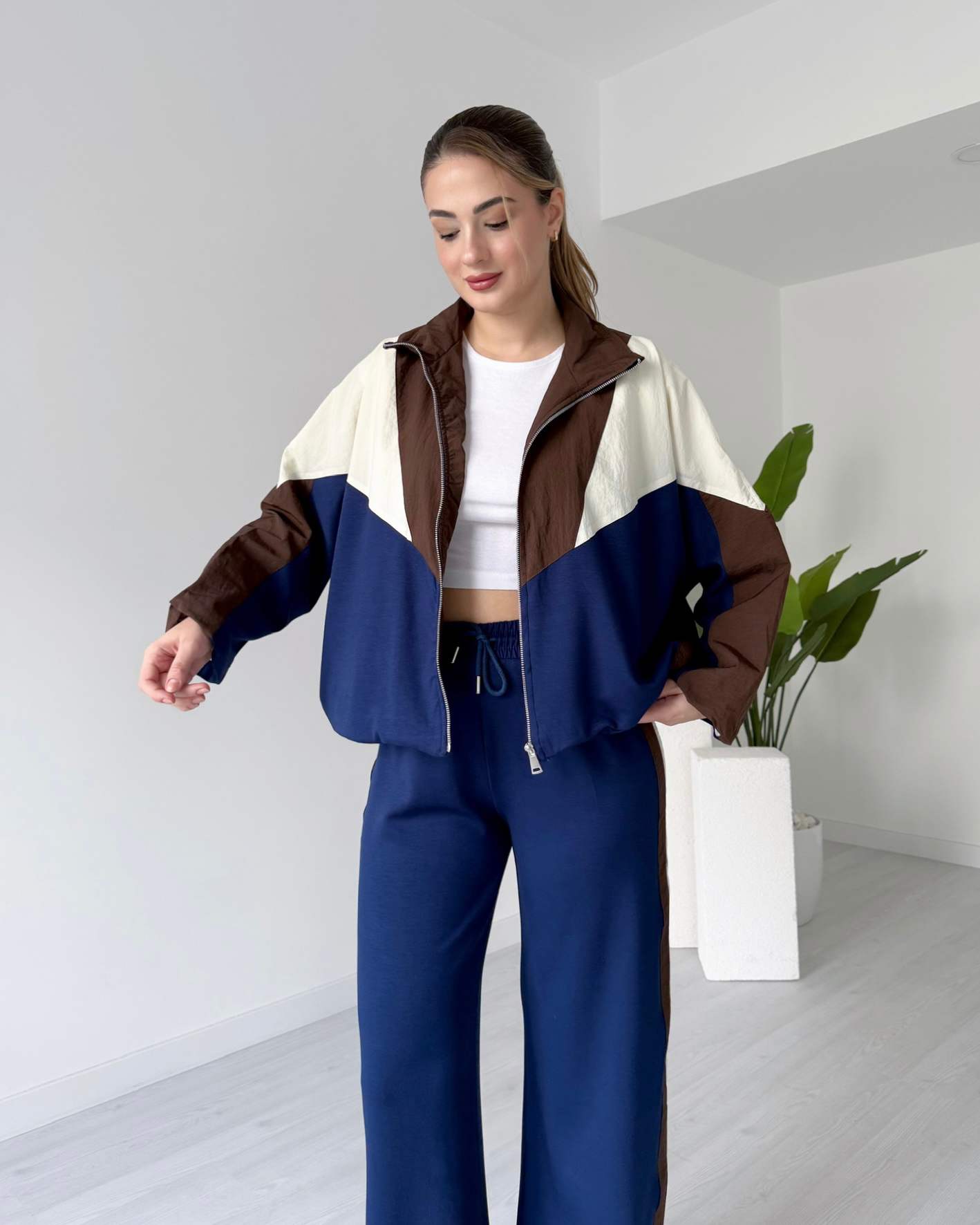 Paraşüt Garnili Eşofman Takımı