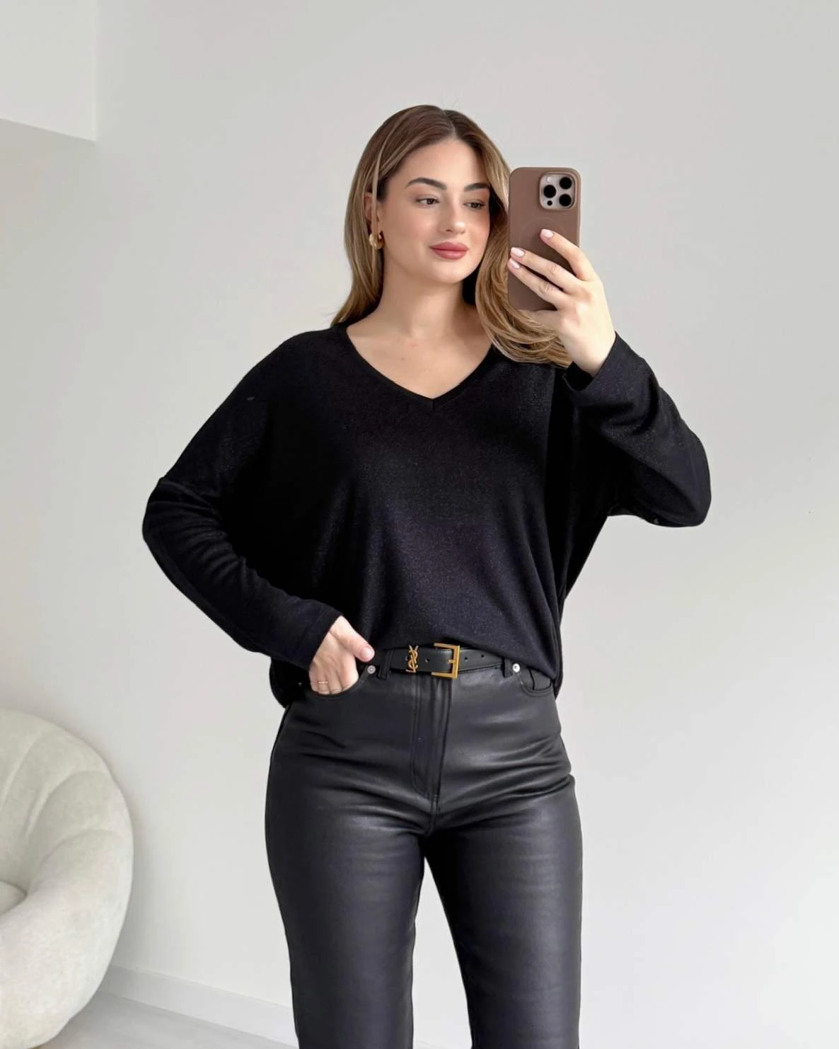 V Yaka Triko Bluz - Siyah