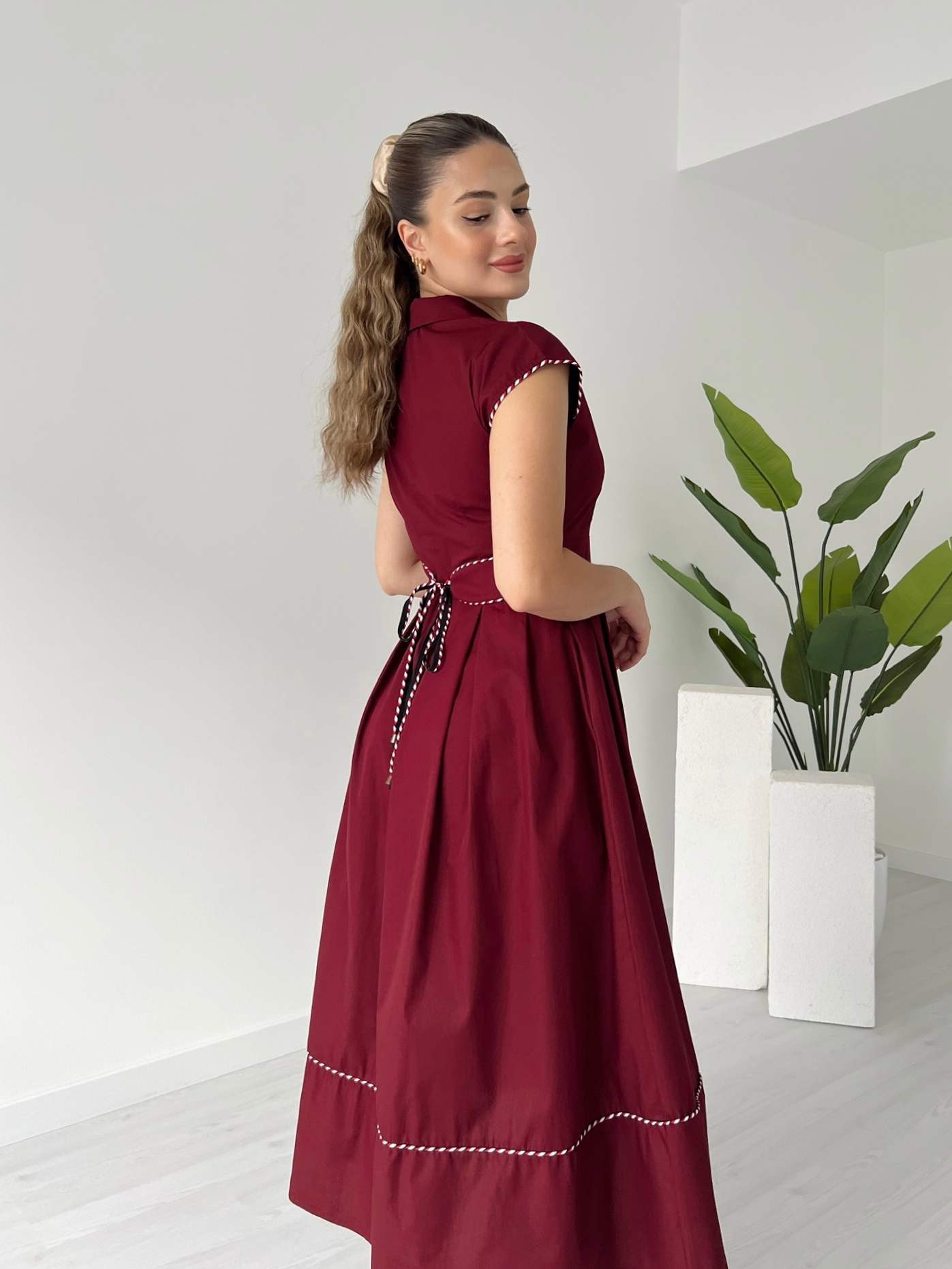 Renkli Dikişli Midi Boy Poplin Elbise - Bordo